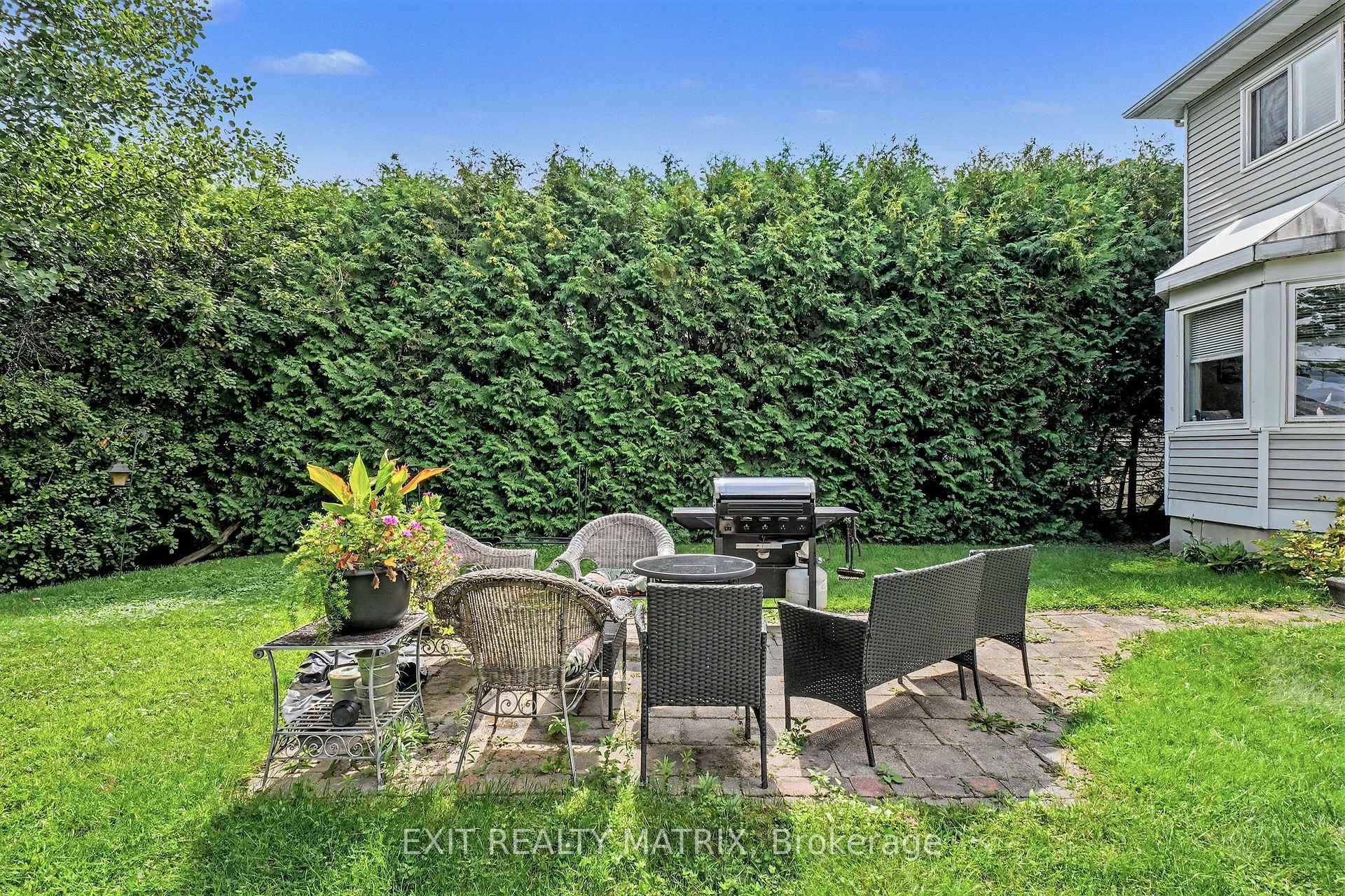 Photo 16 of 1691 Hunters Run Drive, Ottawa, Chapel Hill — HOMEH