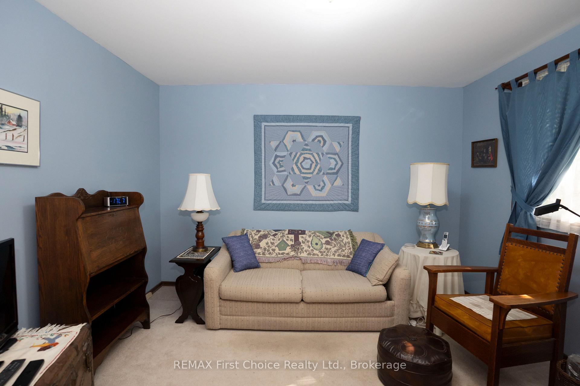 Photo 33 of 160 Whalen Street, Thunder Bay, Grandview — HOMEH