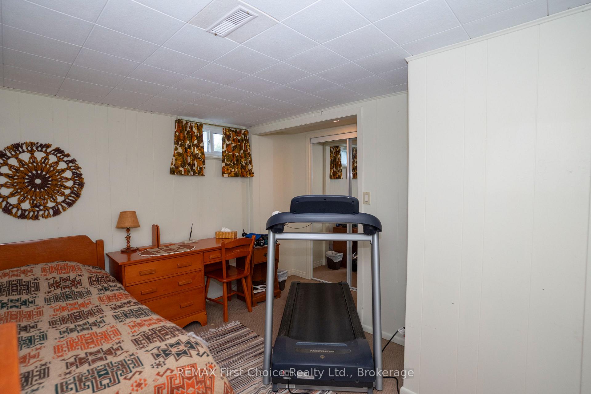 Photo 36 of 160 Whalen Street, Thunder Bay, Grandview — HOMEH