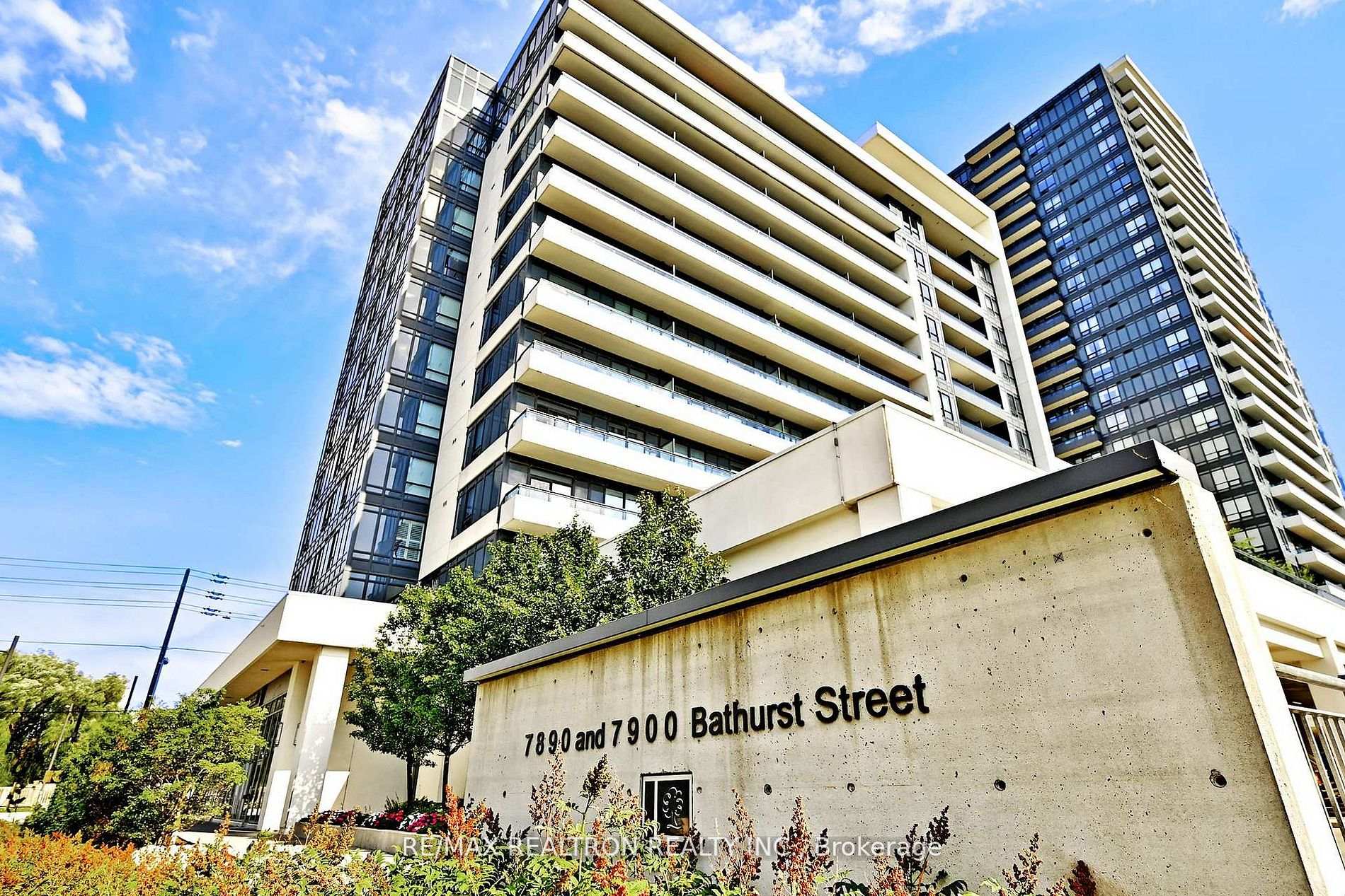 Photo 3 of Unit 1122, 7900 Bathurst Street, Vaughan, Beverley Glen — HOMEH