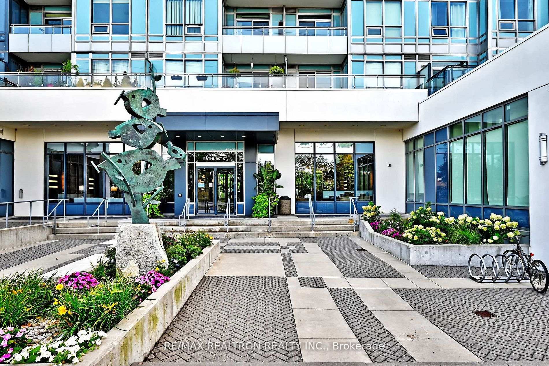 Photo 5 of Unit 1122, 7900 Bathurst Street, Vaughan, Beverley Glen — HOMEH