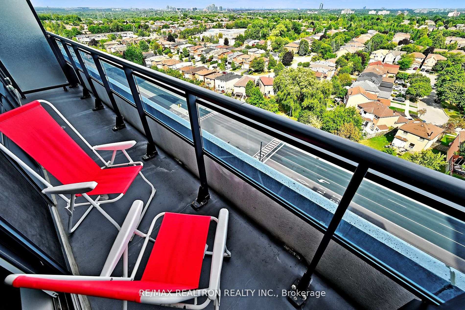 Photo 27 of Unit 1122, 7900 Bathurst Street, Vaughan, Beverley Glen — HOMEH