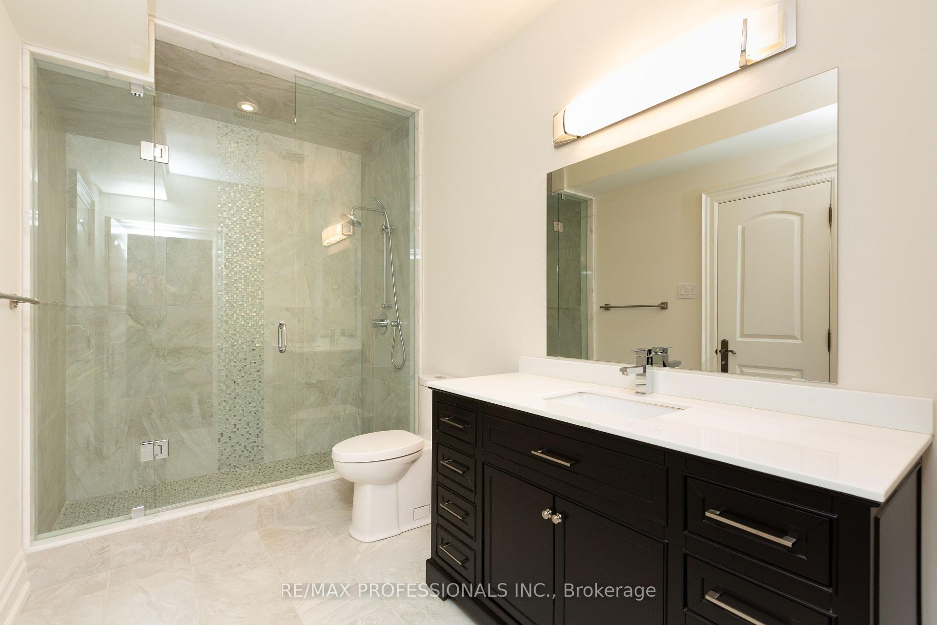 Photo 41 of 191 Edenbridge Drive, Etobicoke, Edenbridge-Humber Valley — HOMEH