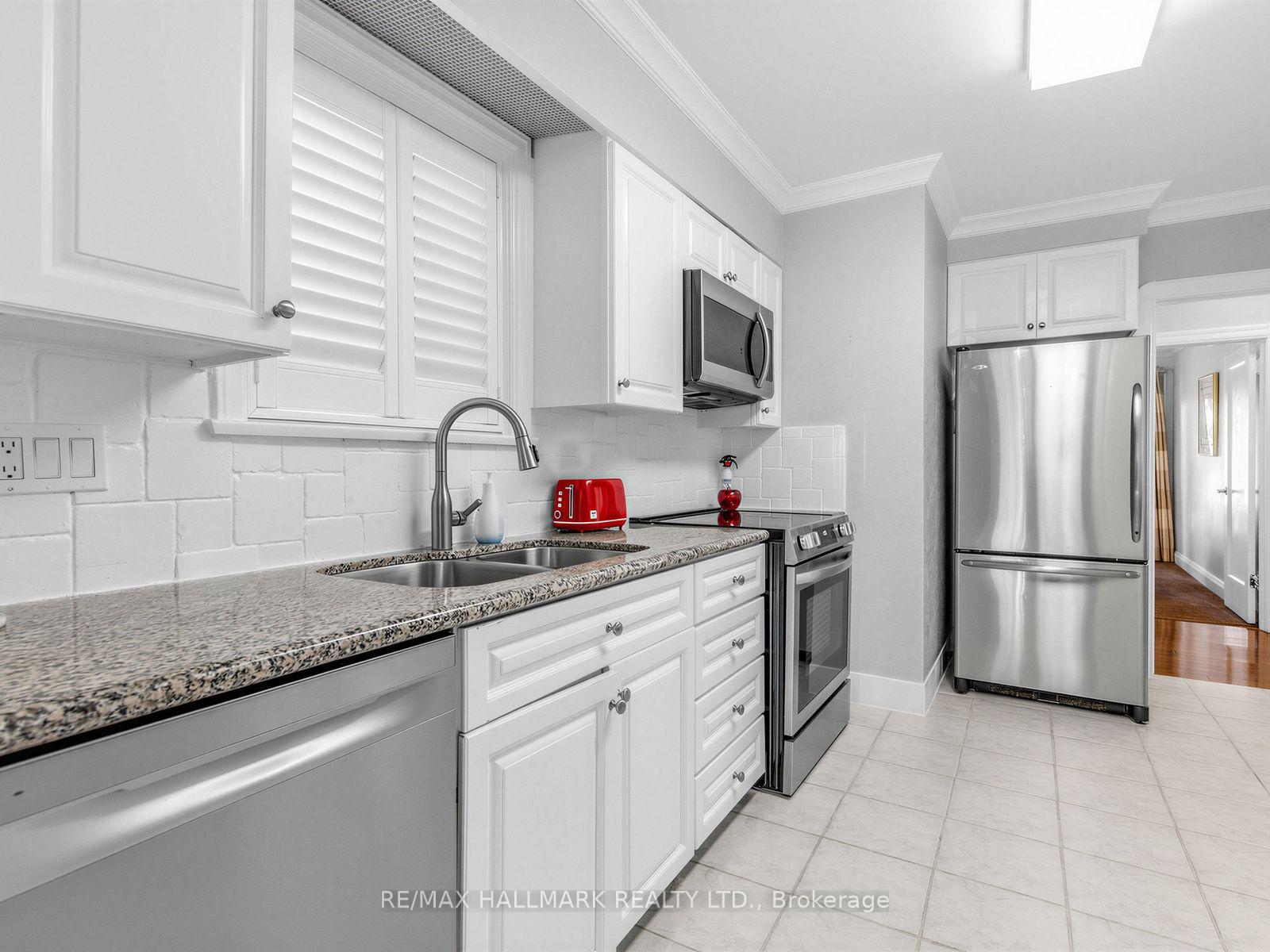 Photo 12 of 224 O' Connor Drive, Toronto, East York — HOMEH