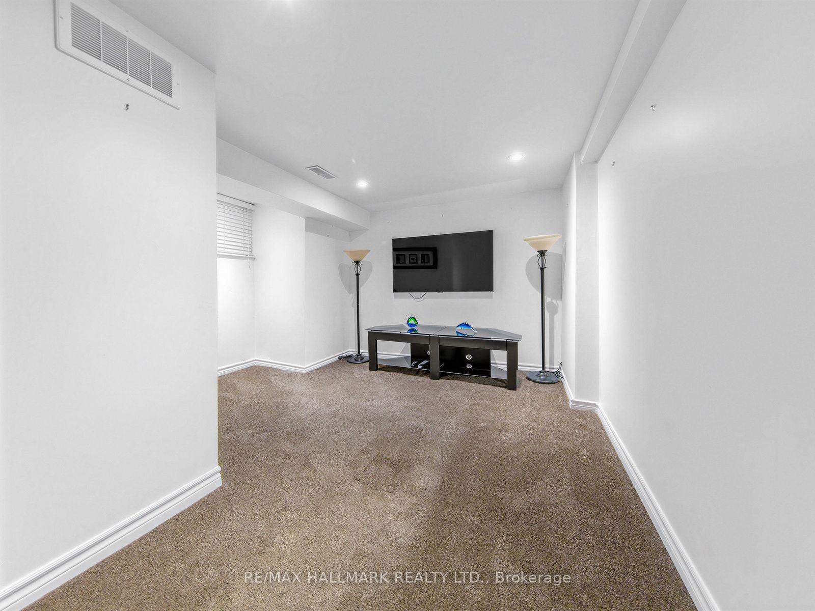Photo 27 of 224 O' Connor Drive, Toronto, East York — HOMEH