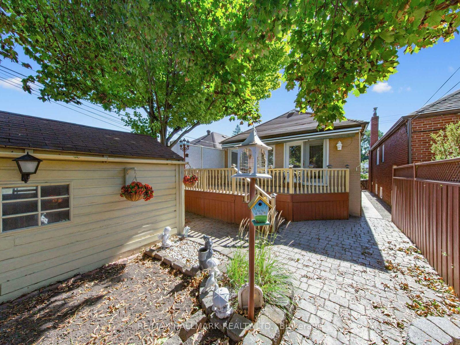 Photo 29 of 224 O' Connor Drive, Toronto, East York — HOMEH