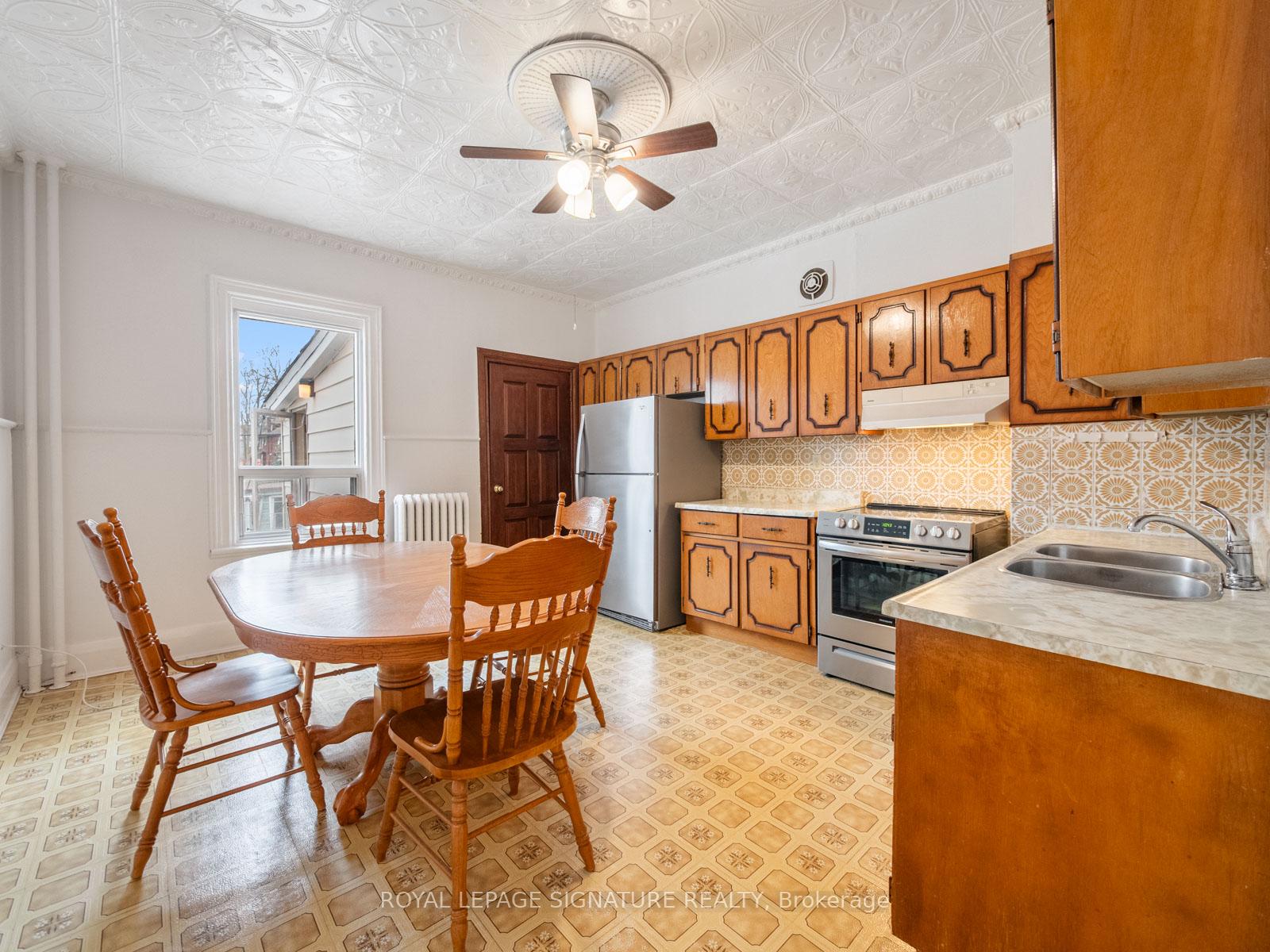 Photo 27 of 45 Eaton Avenue, Toronto, Danforth — HOMEH