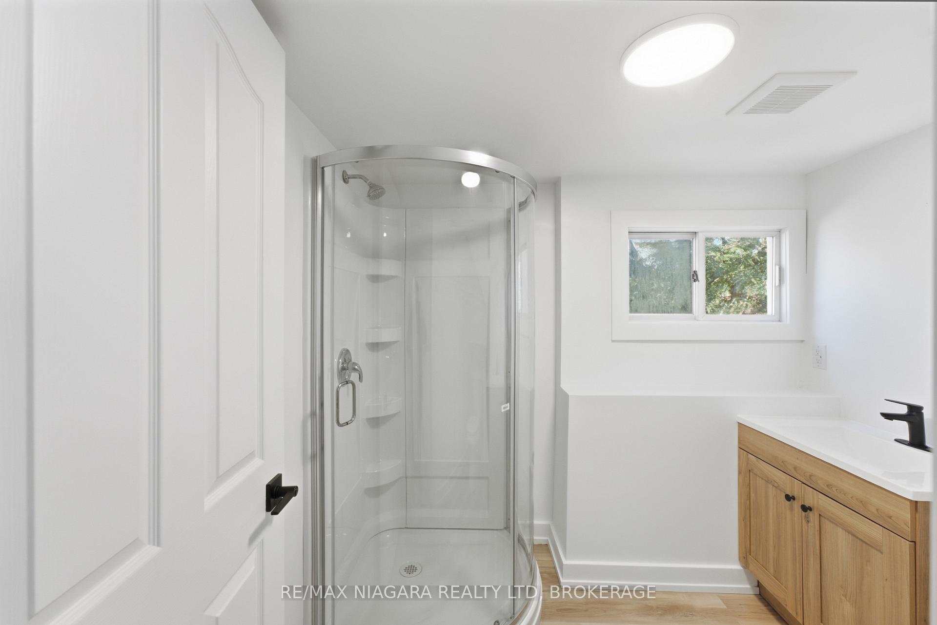 Photo 15 of Unit Upper, 34 Haig Street, St. Catharines, Haig — HOMEH