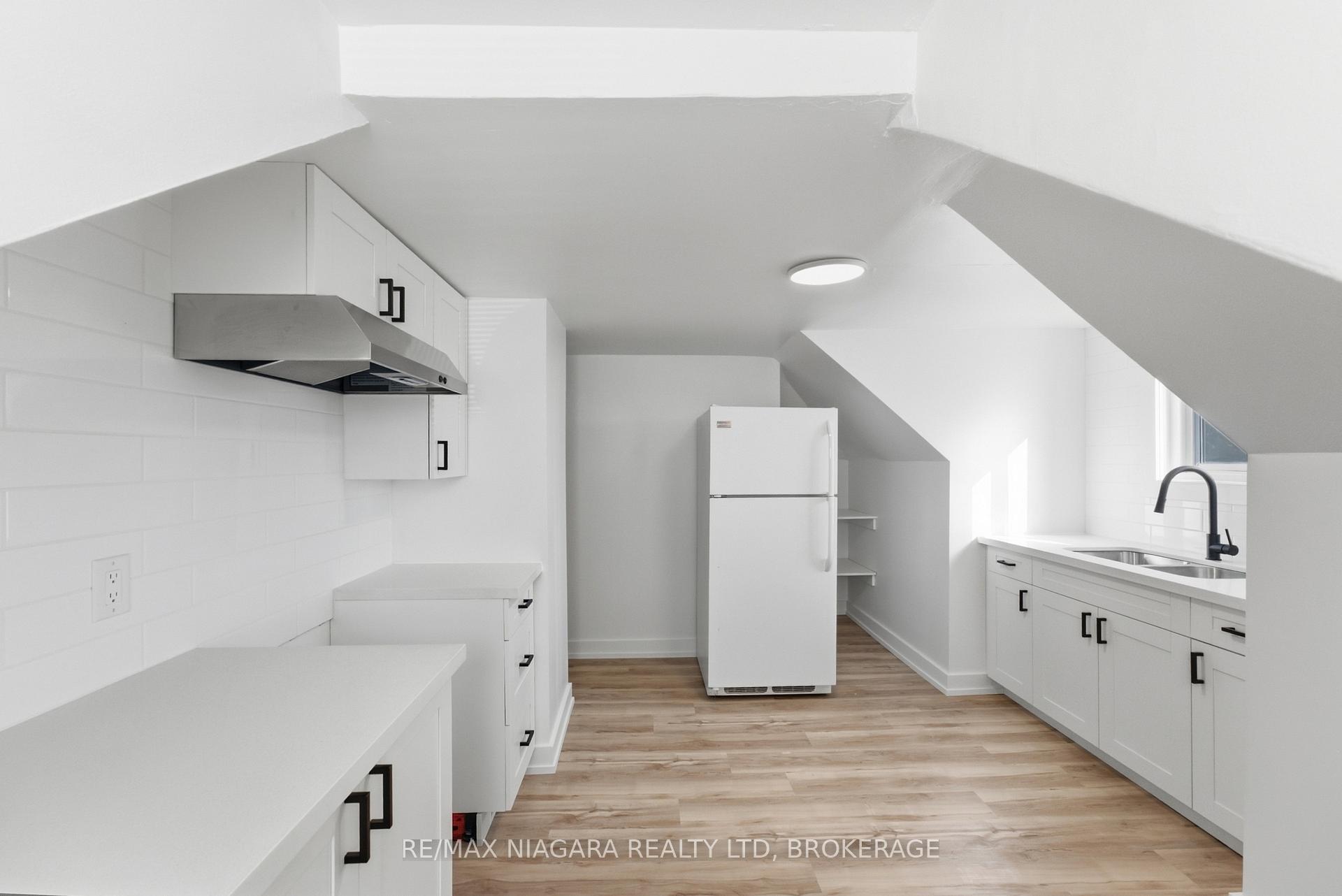 Photo 20 of Unit Upper, 34 Haig Street, St. Catharines, Haig — HOMEH