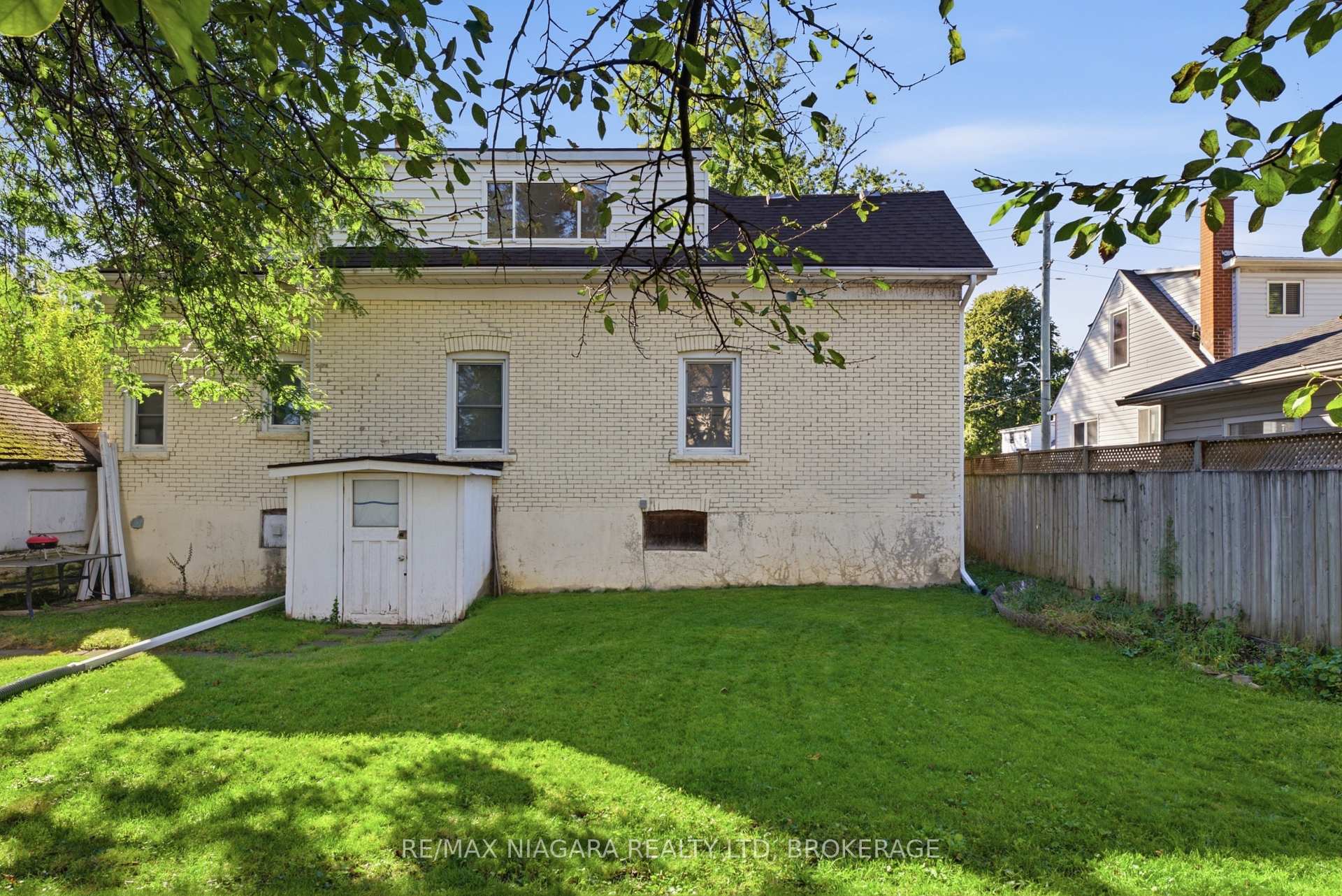 Photo 24 of Unit Upper, 34 Haig Street, St. Catharines, Haig — HOMEH