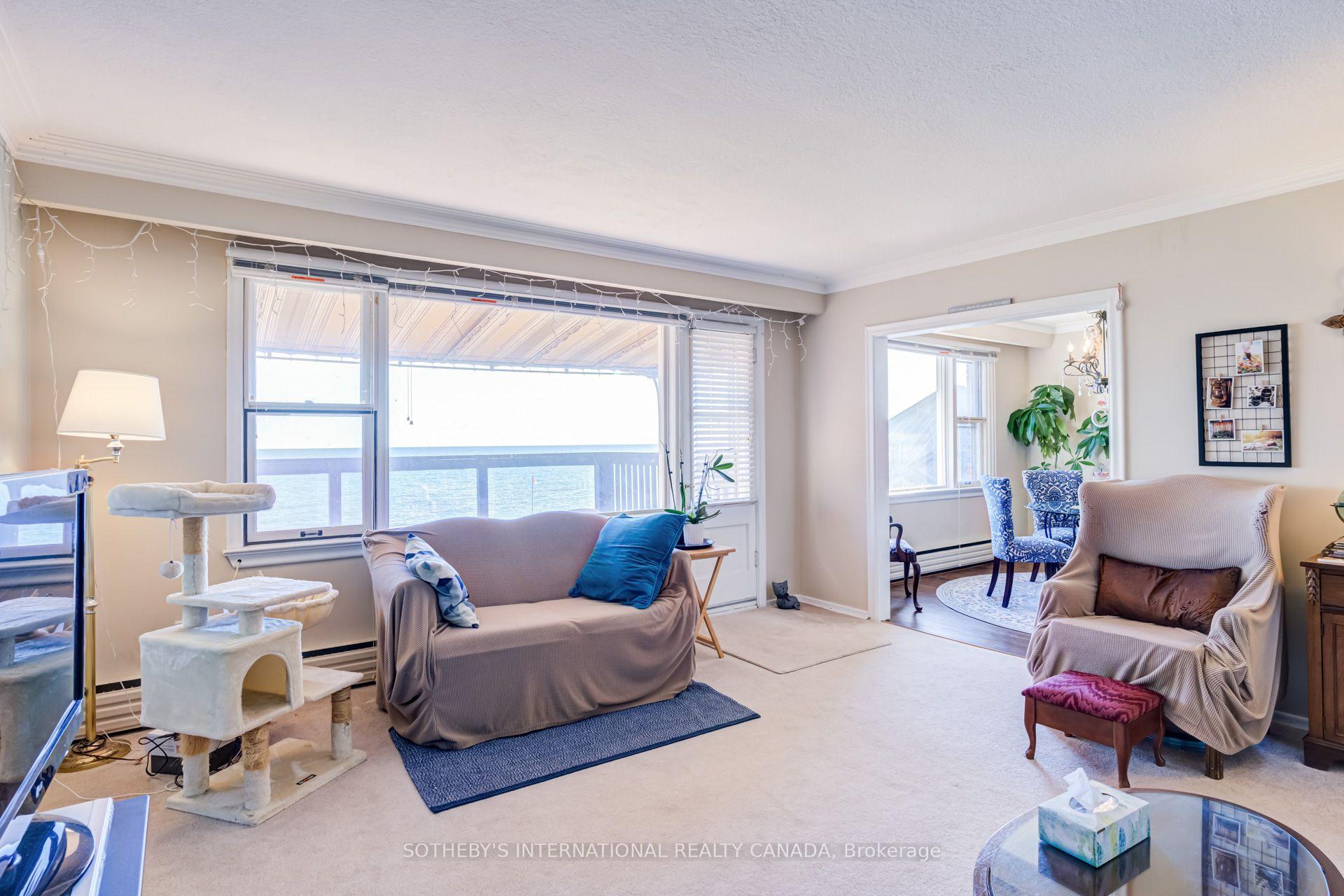 Photo 7 of 407 Lake Promenade, Etobicoke, Long Branch — HOMEH