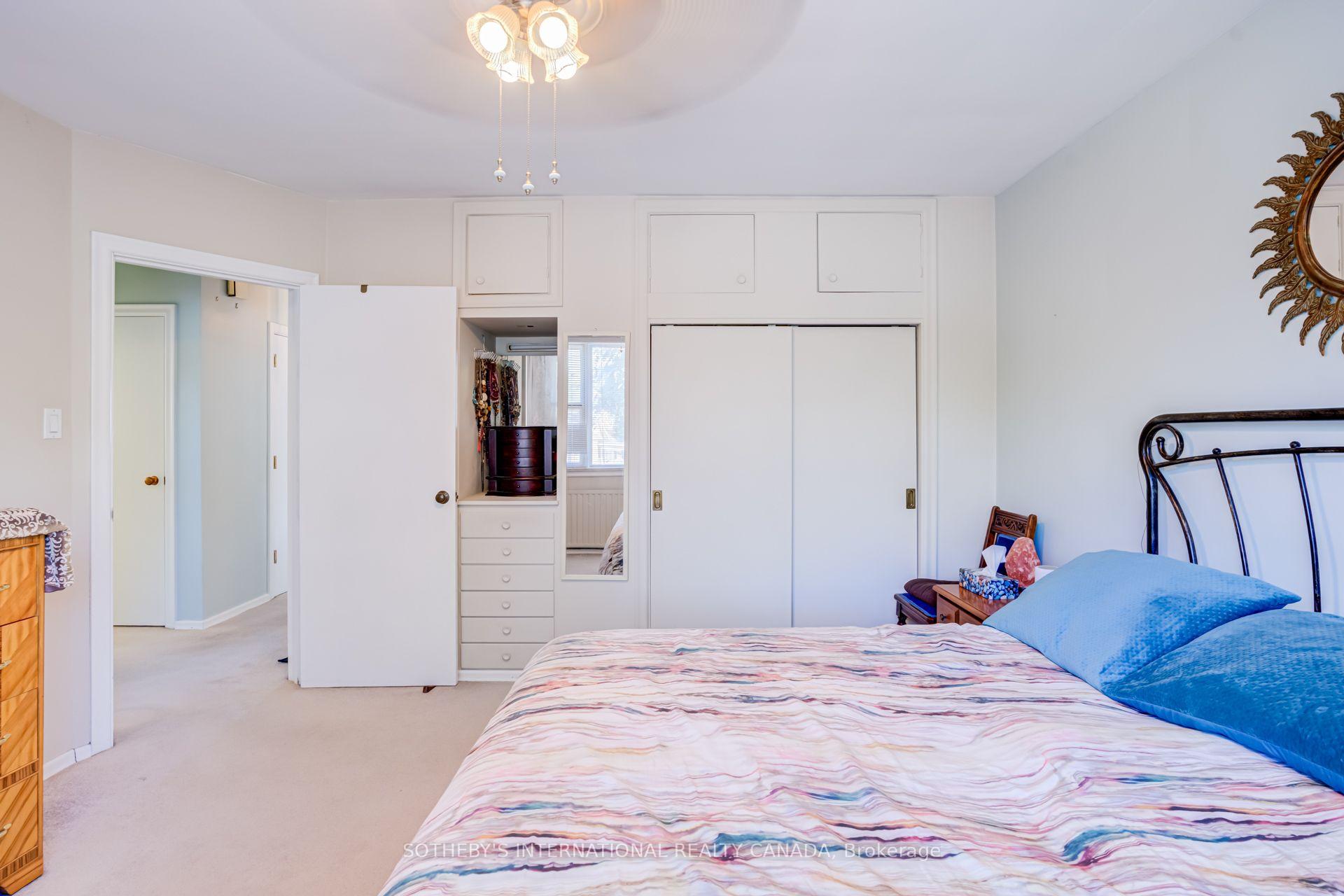 Photo 17 of 407 Lake Promenade, Etobicoke, Long Branch — HOMEH