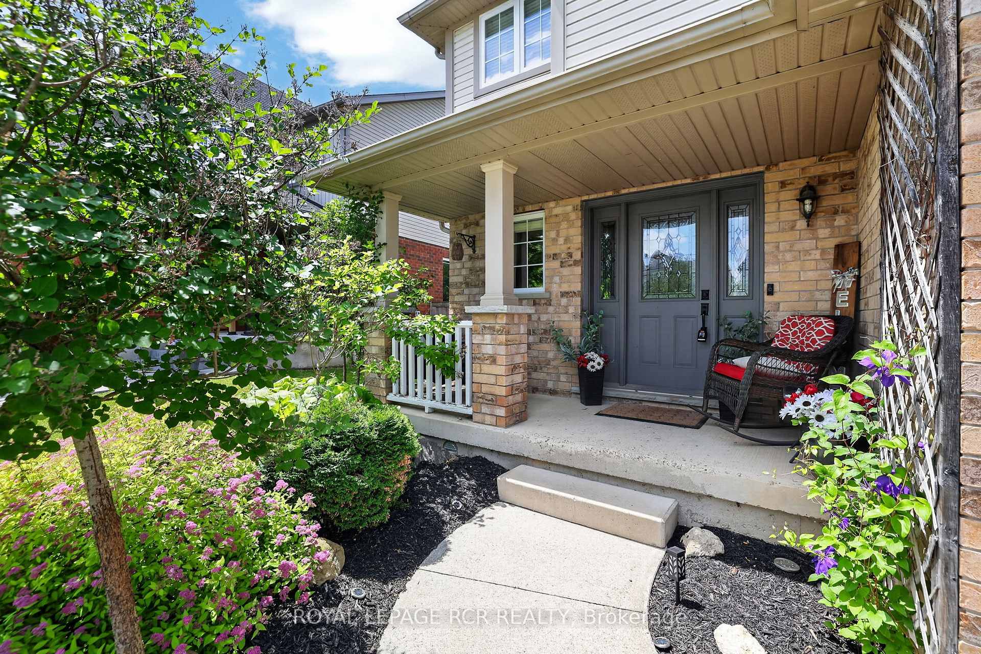 Photo 2 of 224 Muriel Street, Shelburne — HOMEH