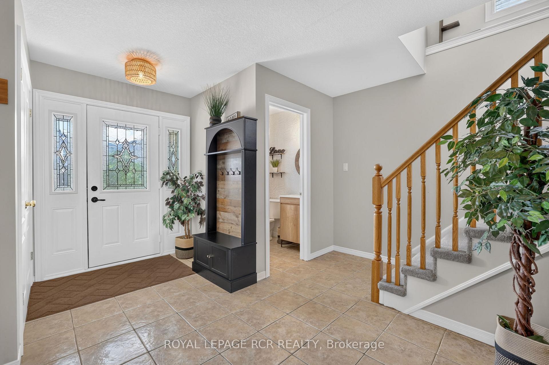 Photo 4 of 224 Muriel Street, Shelburne — HOMEH