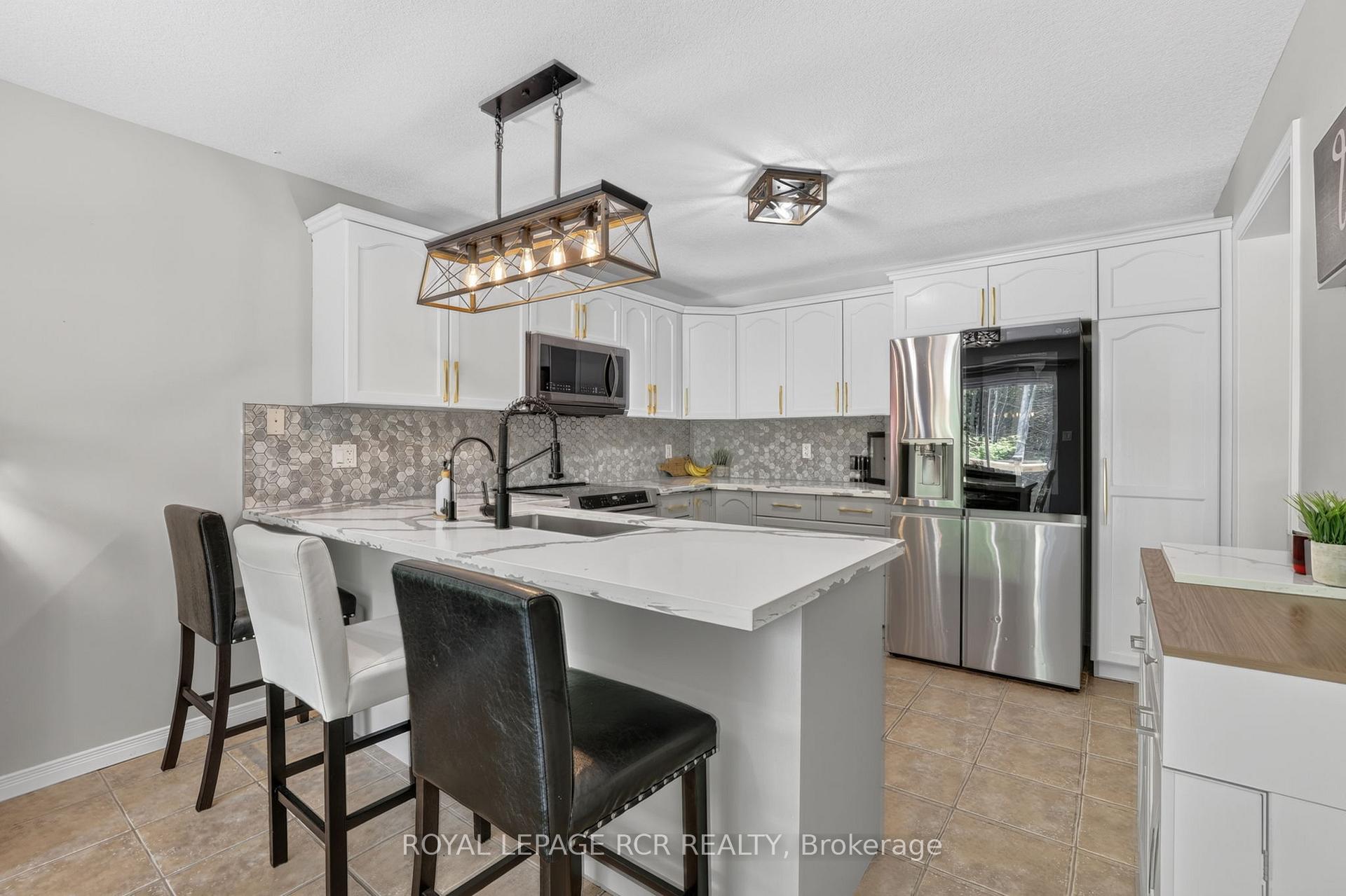 Photo 14 of 224 Muriel Street, Shelburne — HOMEH