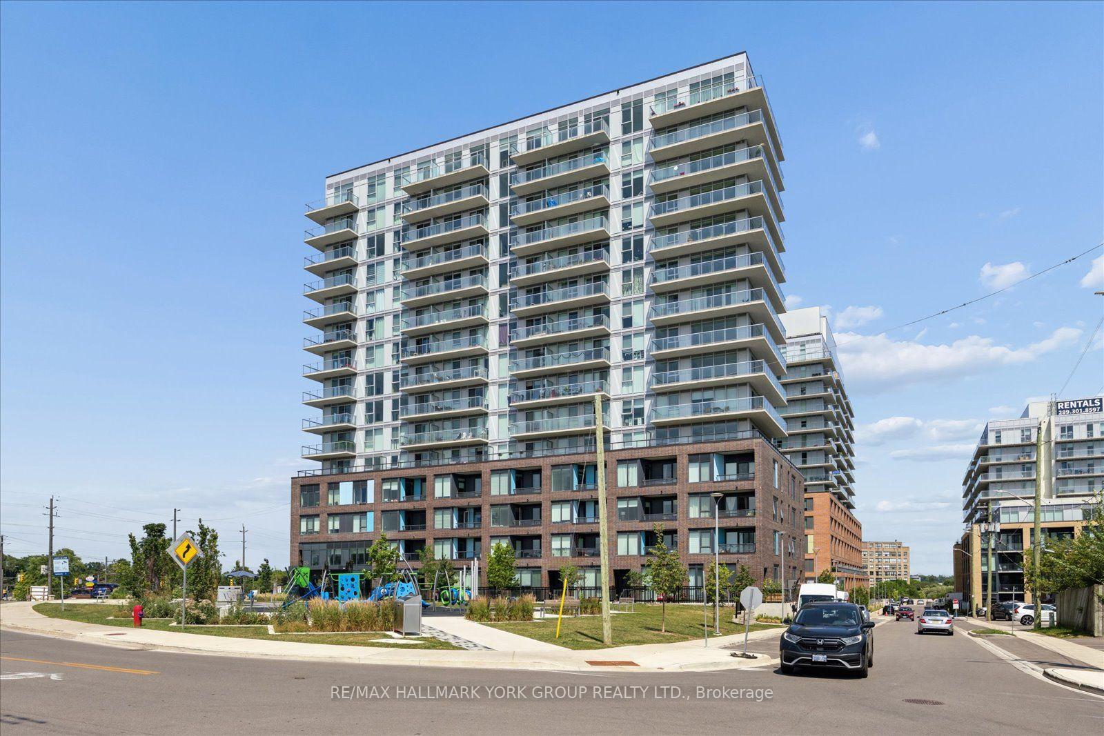 Photo of Unit 420, 185 Deerfield Road