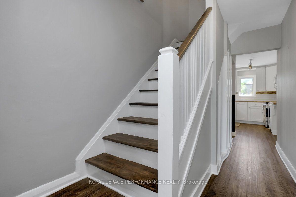 Photo 3 of 12 Prince Albert Street, Ottawa, Overbrook — HOMEH