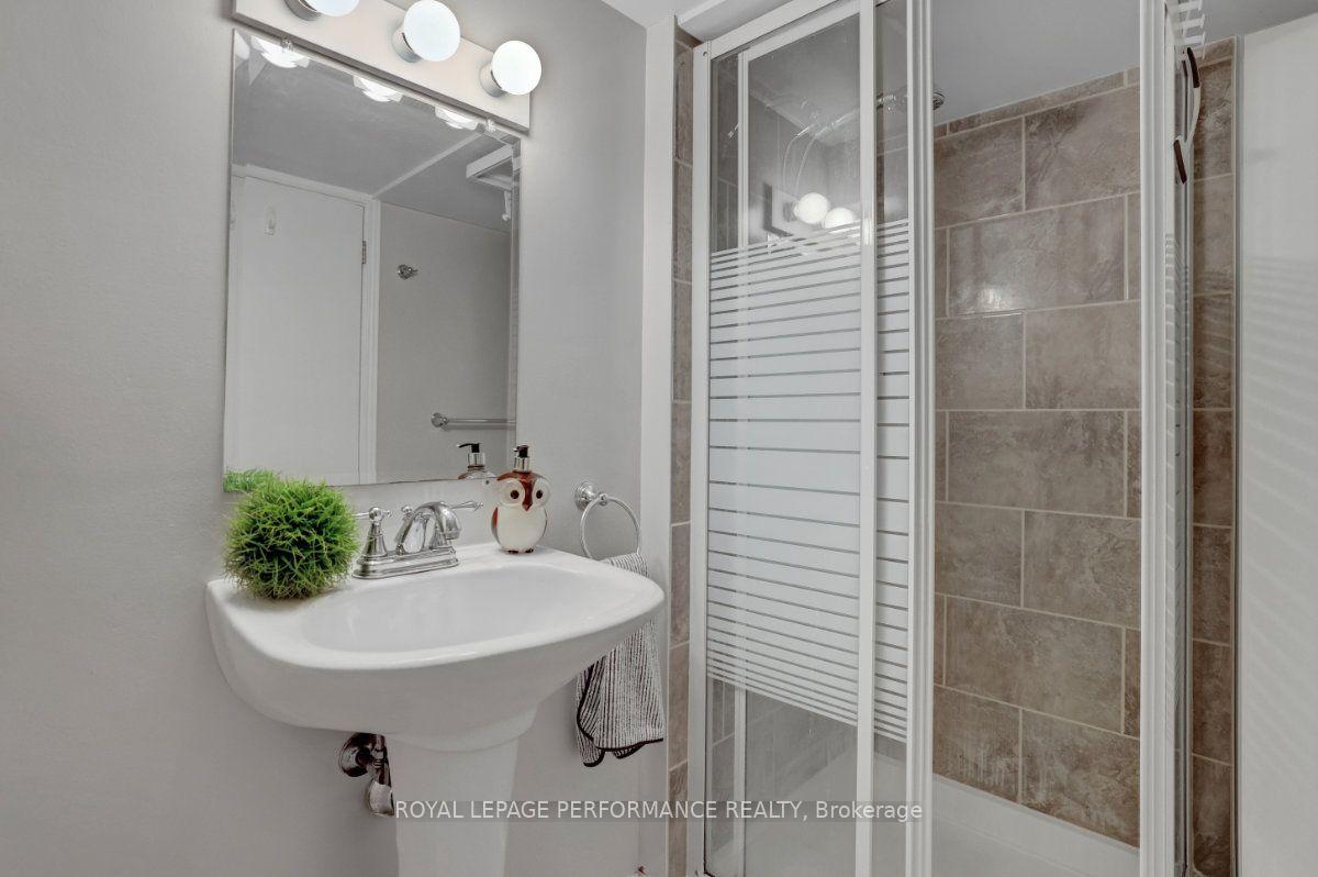 Photo 36 of 12 Prince Albert Street, Ottawa, Overbrook — HOMEH