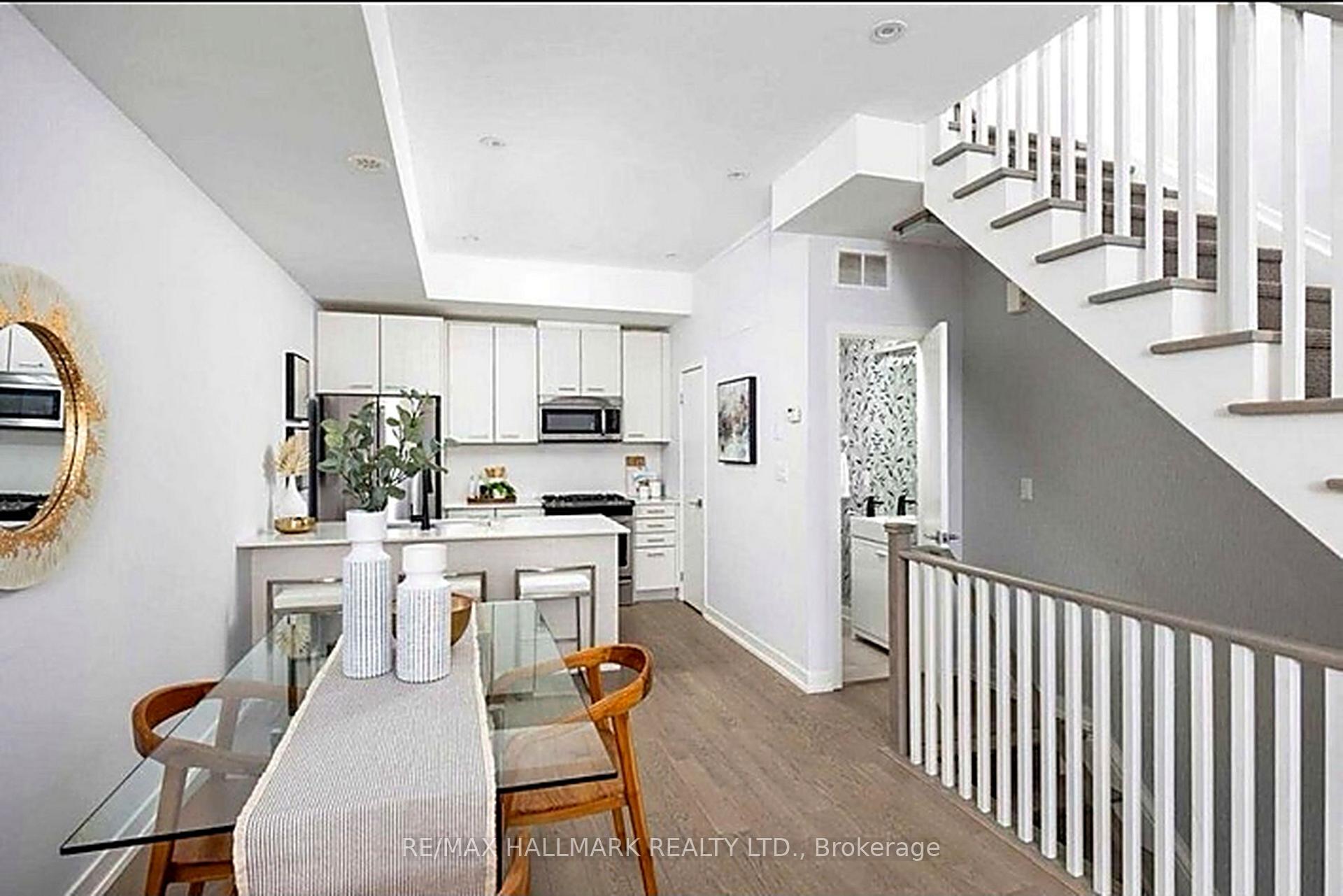 Photo 3 of 1321 Gerrard Street E, Toronto, Greenwood-Coxwell — HOMEH