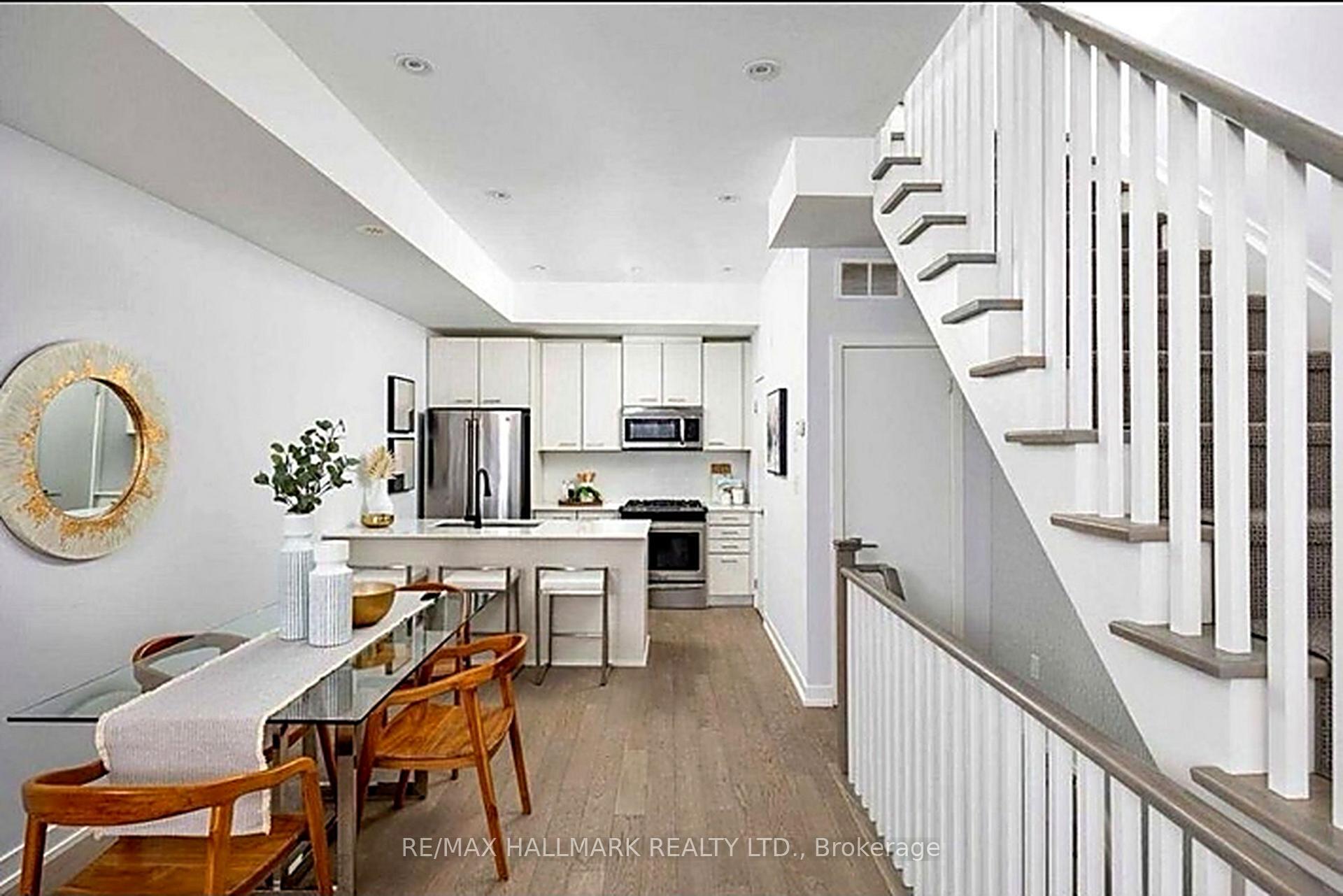 Photo 6 of 1321 Gerrard Street E, Toronto, Greenwood-Coxwell — HOMEH