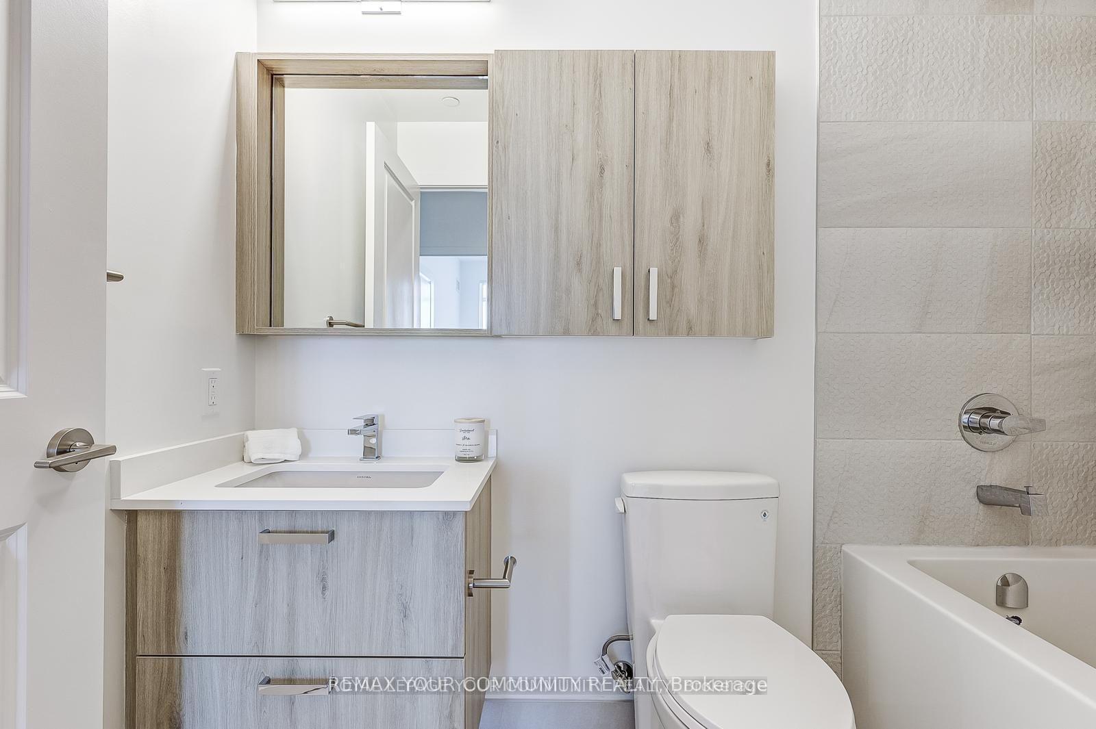 Photo 14 of Unit 3006, 30 Upper Mall Way, Vaughan, Brownridge — HOMEH