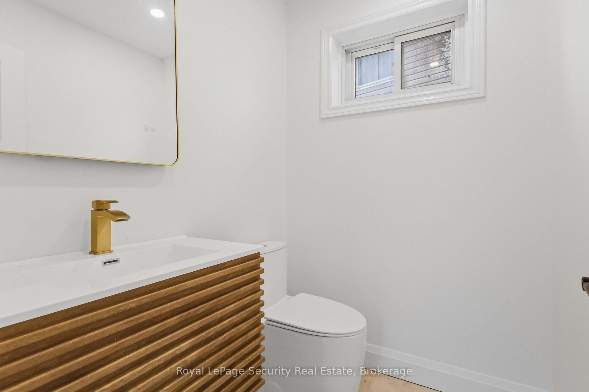 Photo 23 of 1177 Tanzer Court, Pickering, Bay Ridges — HOMEH