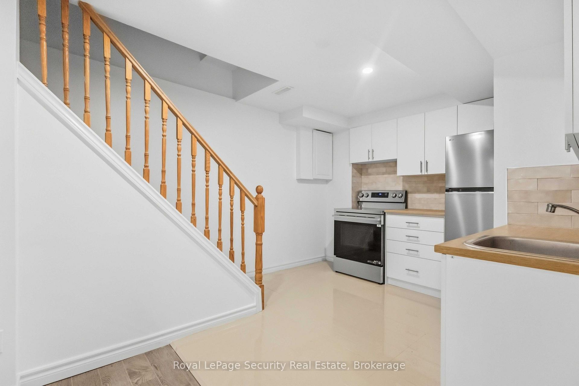 Photo 31 of 1177 Tanzer Court, Pickering, Bay Ridges — HOMEH