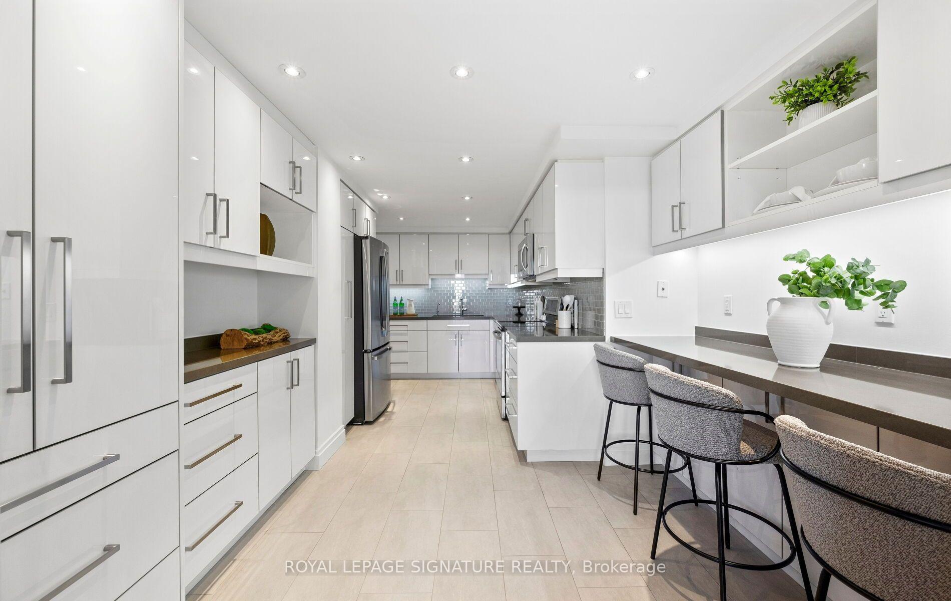 Photo 18 of Unit 1704, 1 Concorde Place, North York, Banbury-Don Mills — HOMEH