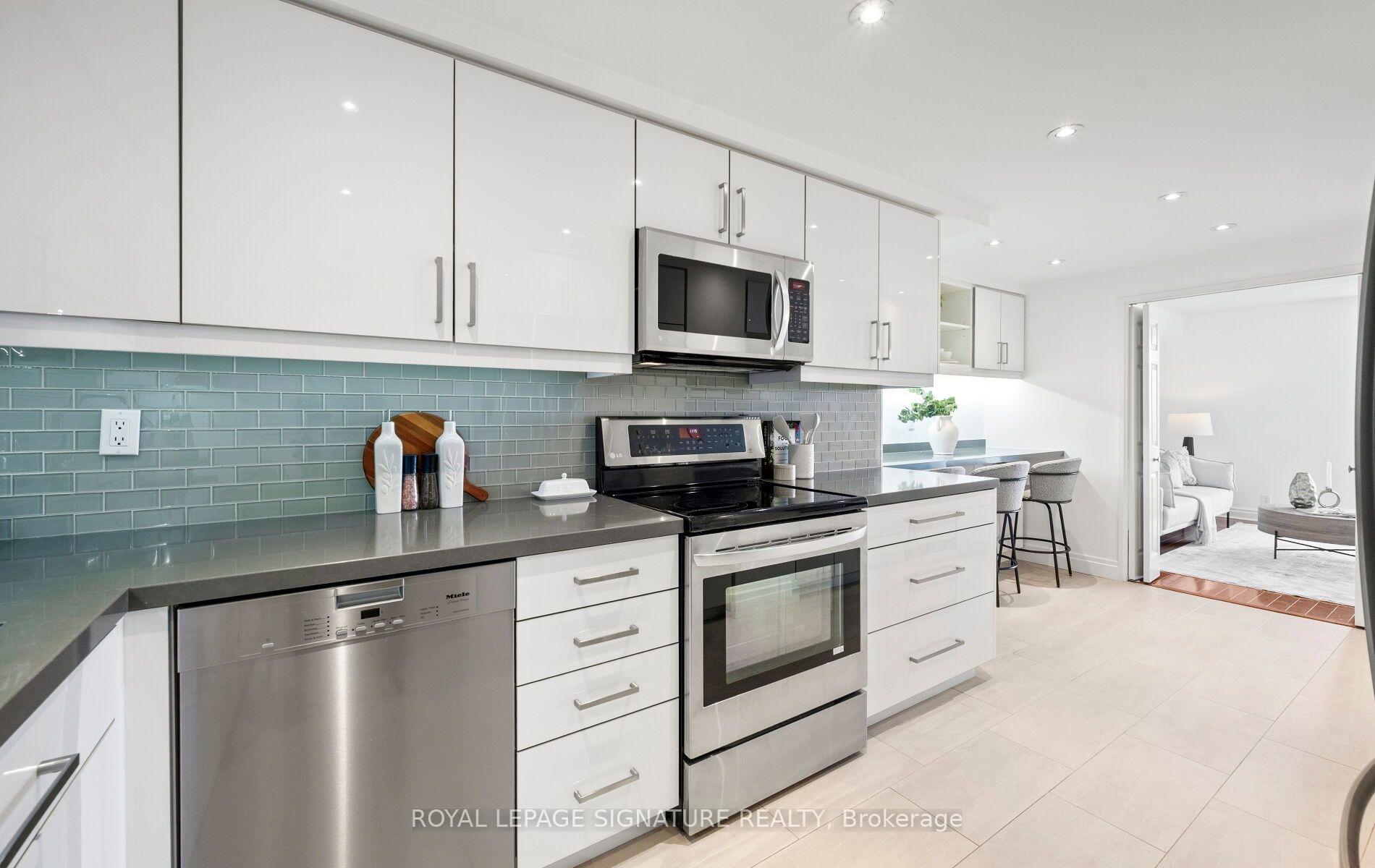 Photo 23 of Unit 1704, 1 Concorde Place, North York, Banbury-Don Mills — HOMEH