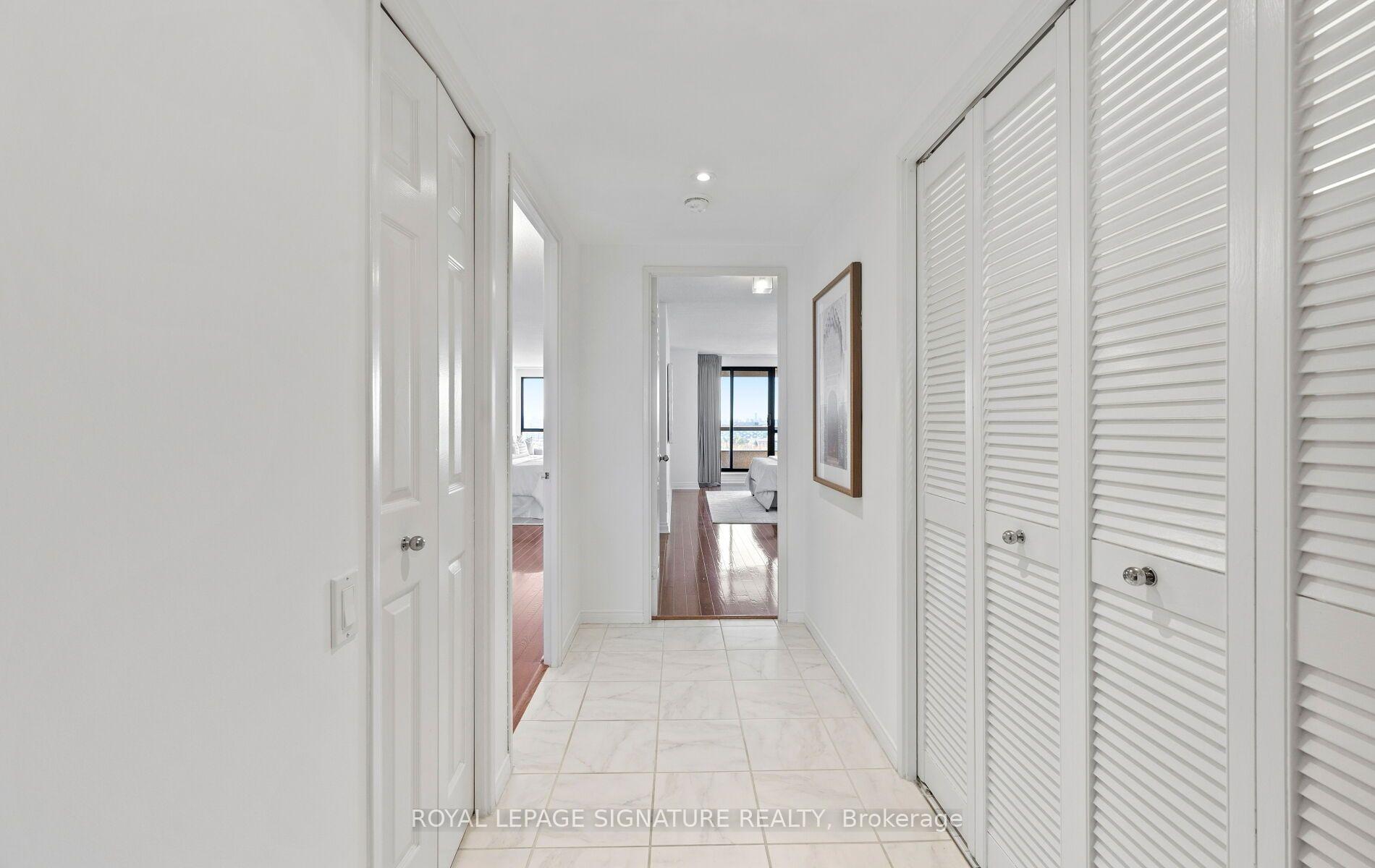 Photo 24 of Unit 1704, 1 Concorde Place, North York, Banbury-Don Mills — HOMEH