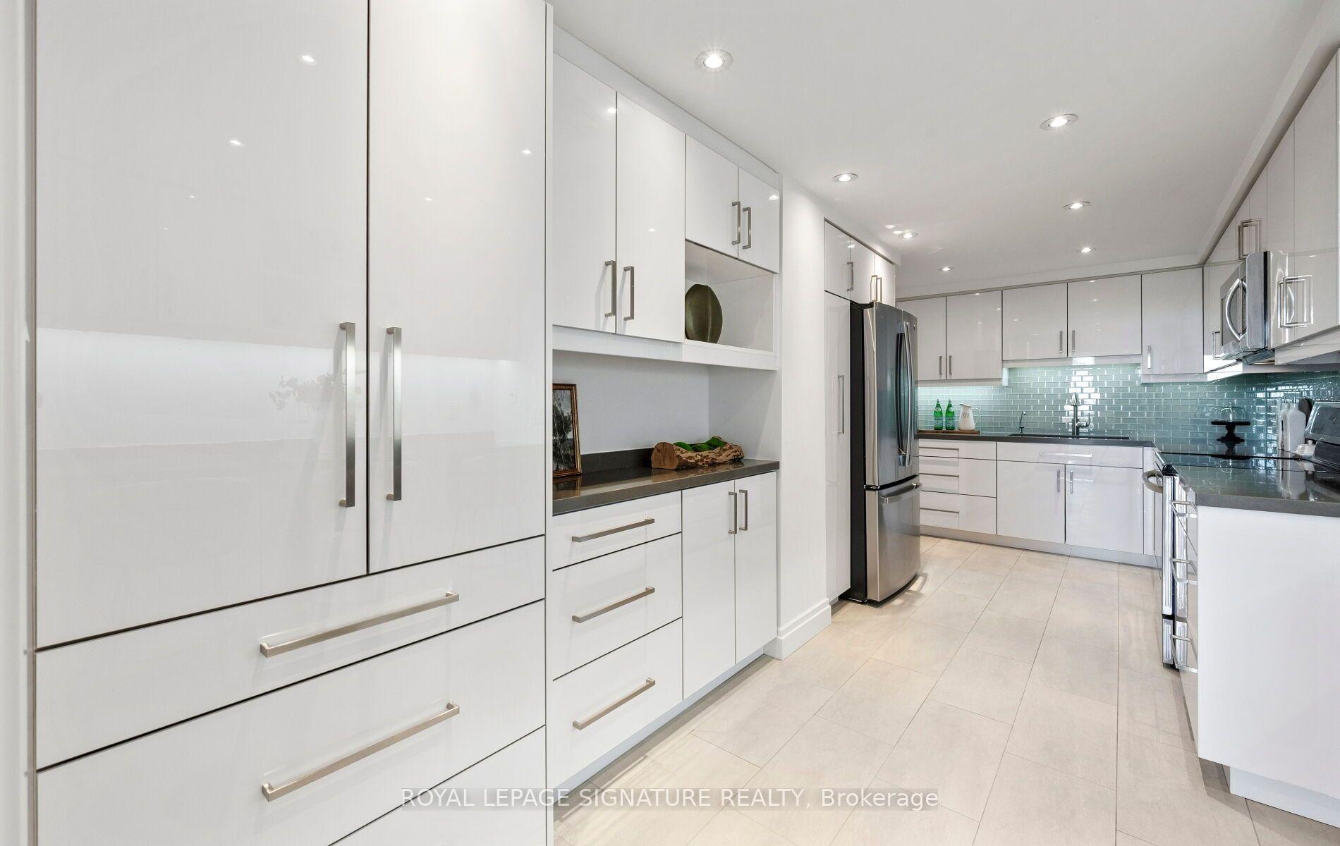 Photo 19 of Unit 1704, 1 Concorde Place, North York, Banbury-Don Mills — HOMEH