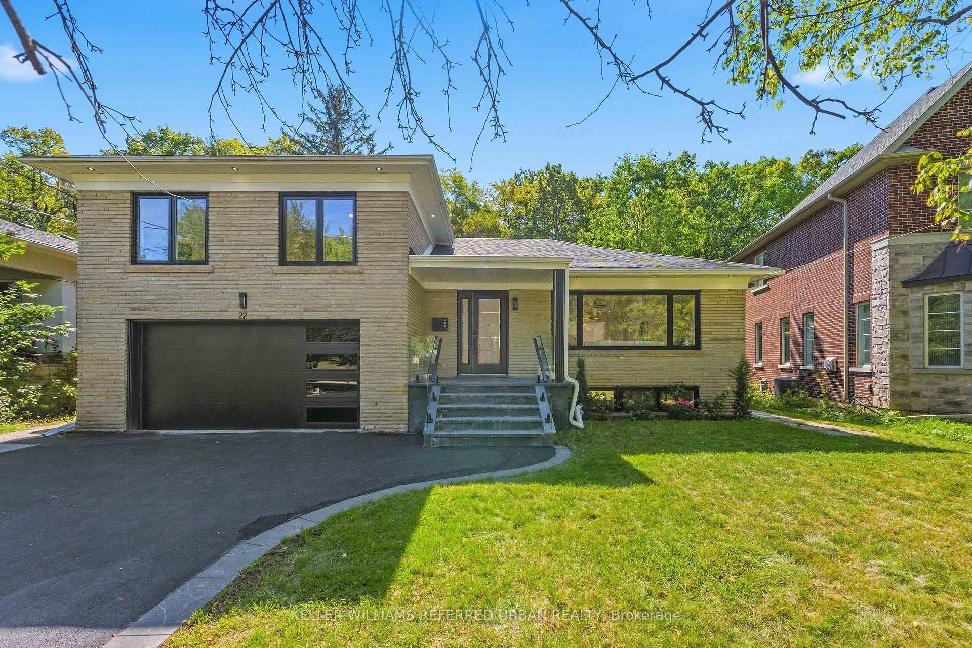 Photo 2 of 27 Christine Crescent, North York, Willowdale West — HOMEH