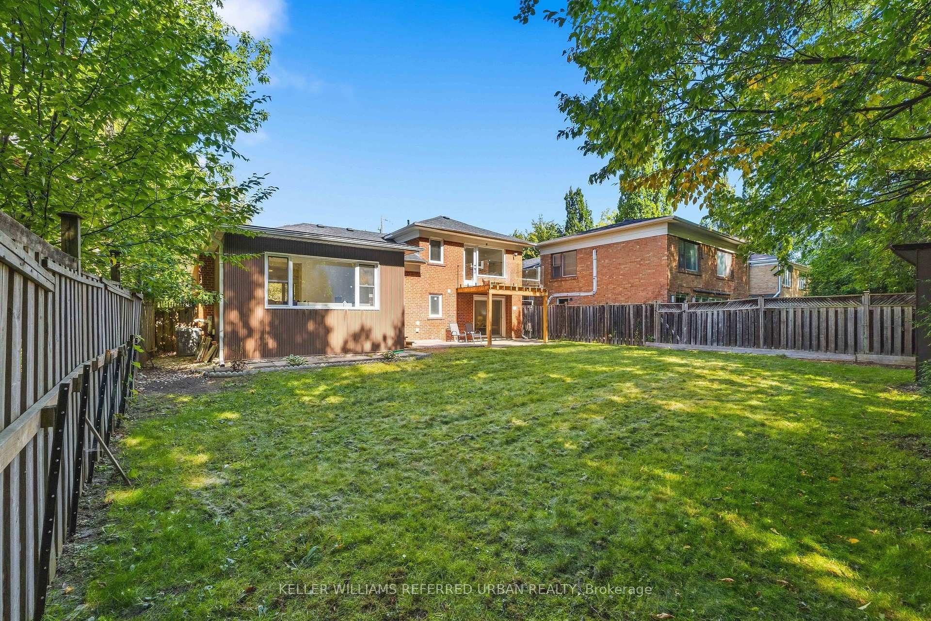 Photo 45 of 27 Christine Crescent, North York, Willowdale West — HOMEH
