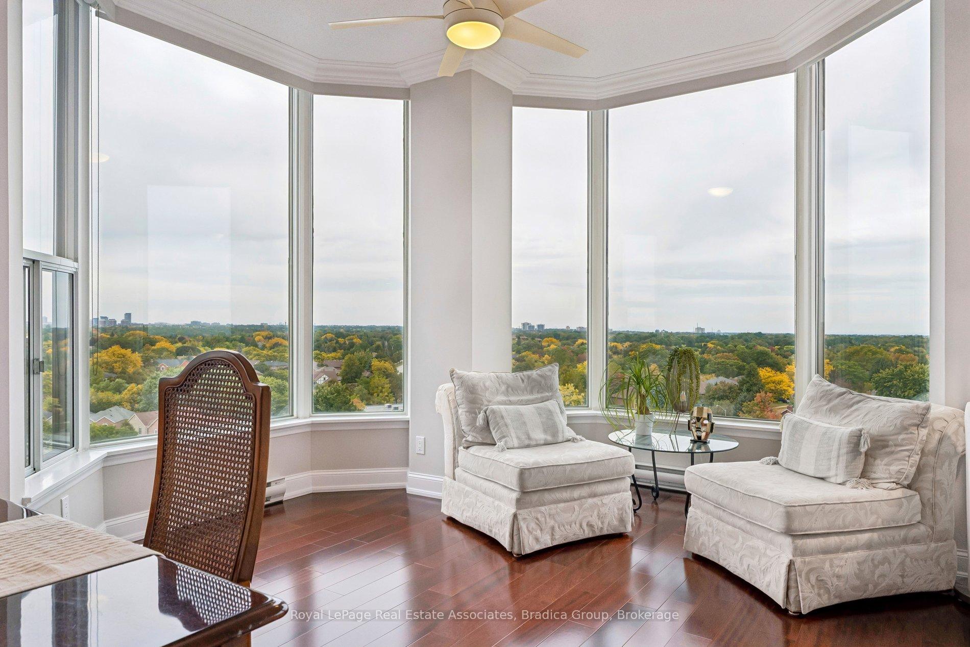 Photo 10 of Unit Ph2, 1905 Pilgrims Way, Oakville, Glen Abbey — HOMEH