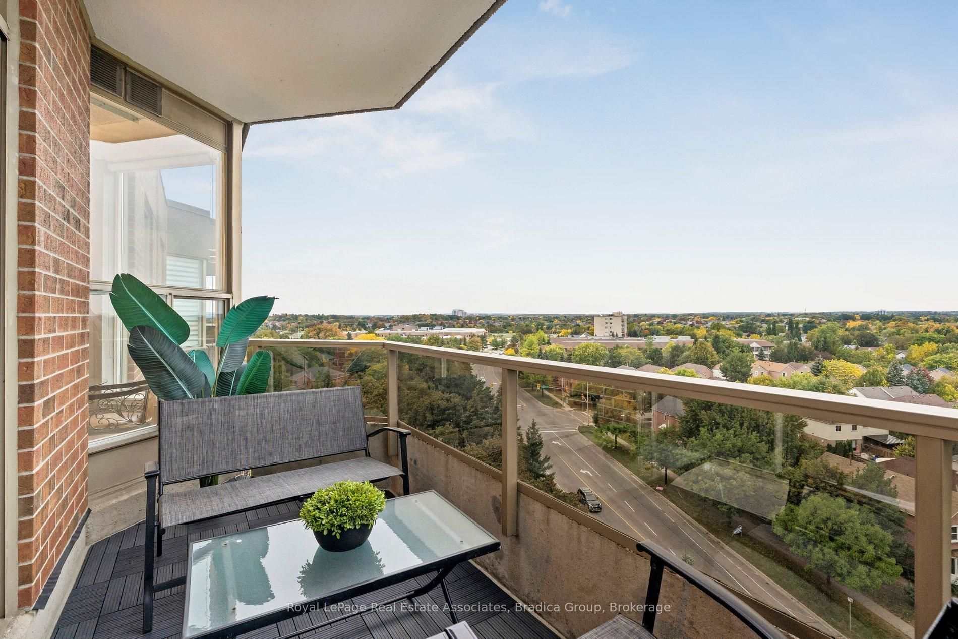 Photo 31 of Unit Ph2, 1905 Pilgrims Way, Oakville, Glen Abbey — HOMEH