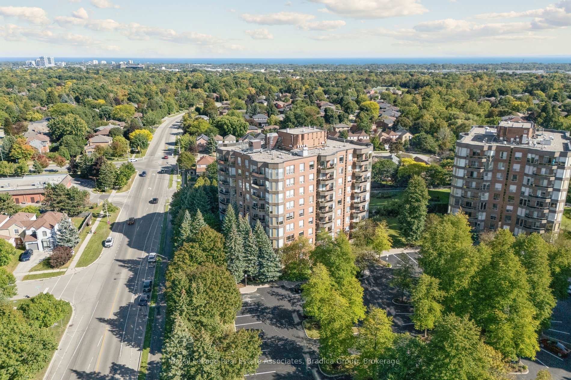 Photo 41 of Unit Ph2, 1905 Pilgrims Way, Oakville, Glen Abbey — HOMEH