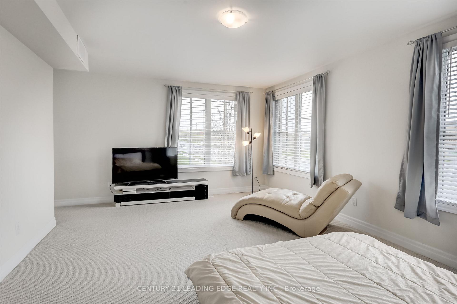Photo 12 of Unit 106, 1180 Cawthra Road, Mississauga, Mineola — HOMEH