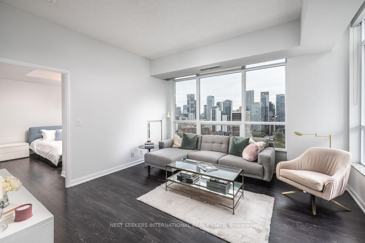 Photo 2 of Unit 2210, 500 Sherbourne Street, Toronto, North St. James Town — HOMEH