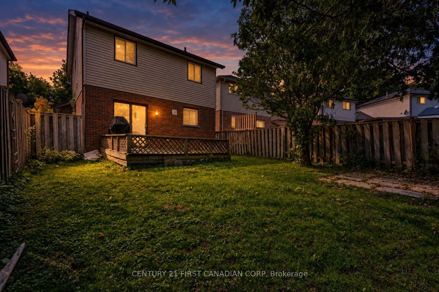 Photo 5 of 159 Walmer Gardens, London, North K — HOMEH