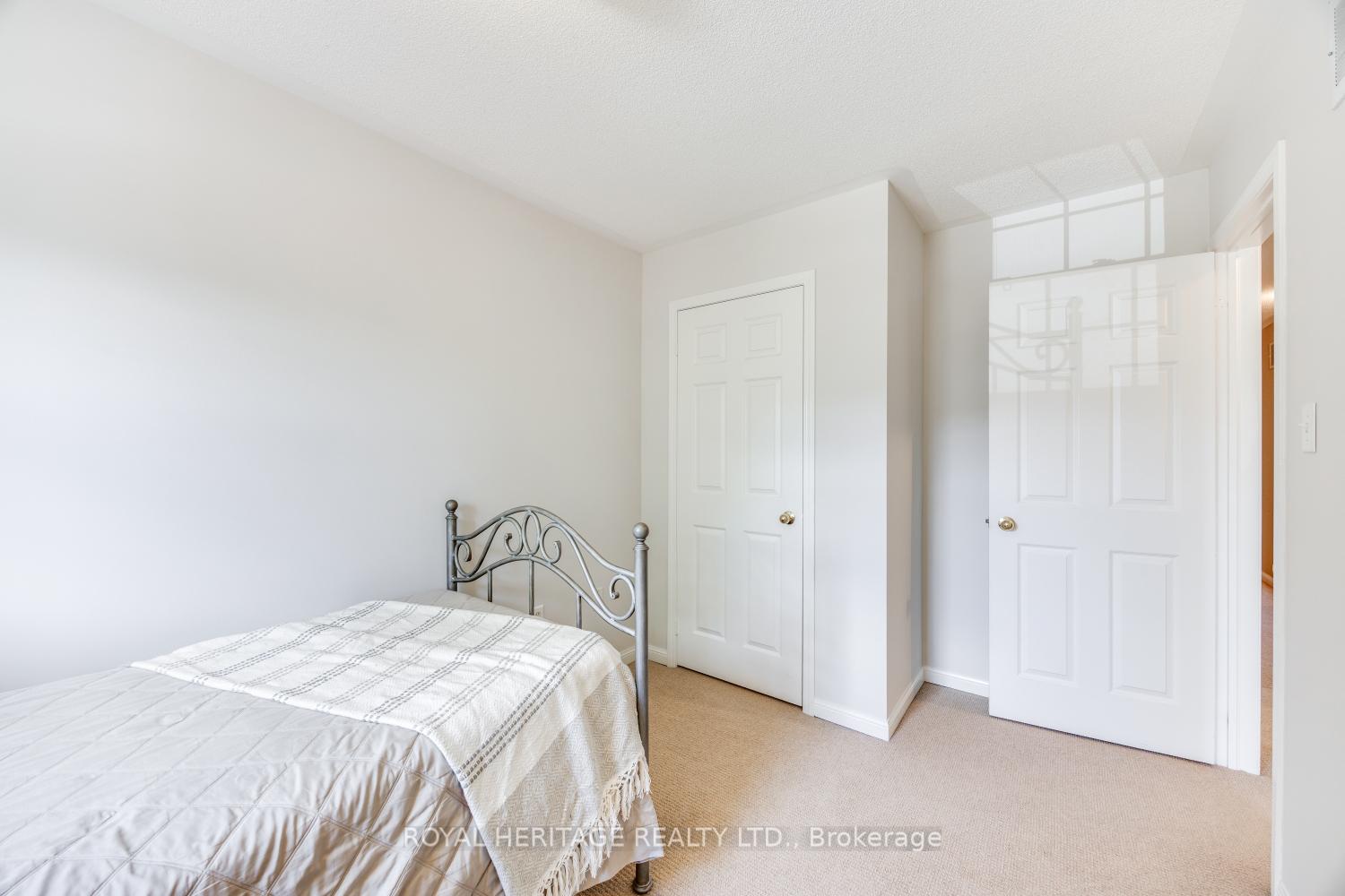 Photo 19 of 41 Toscana Drive, Whitby, Taunton North — HOMEH