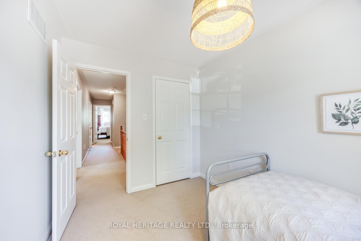 Photo 20 of 41 Toscana Drive, Whitby, Taunton North — HOMEH