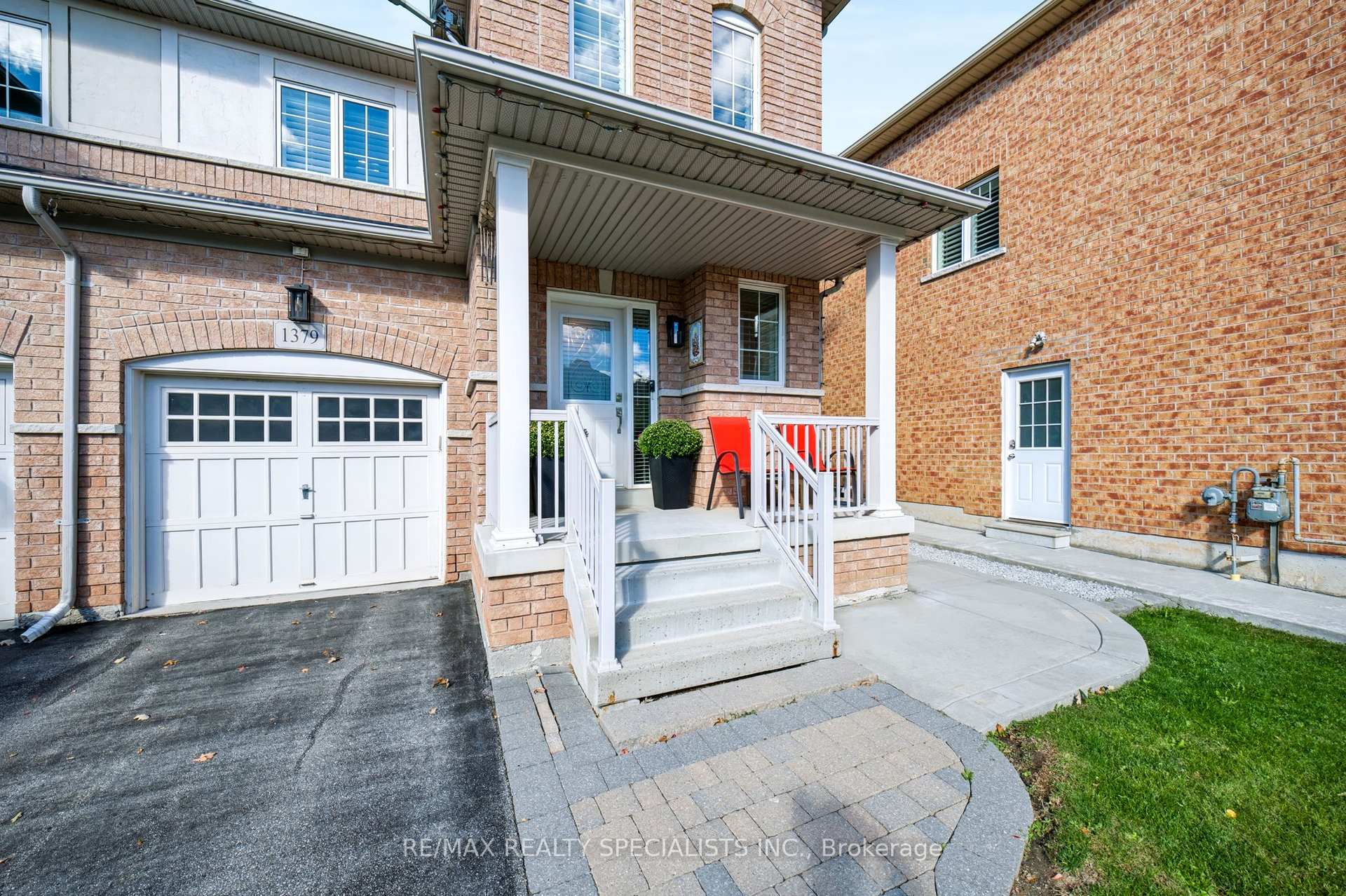 Photo 3 of 1379 Brandon Terrace, Milton, Dempsey — HOMEH