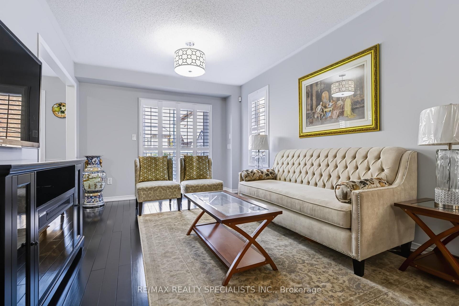 Photo 9 of 1379 Brandon Terrace, Milton, Dempsey — HOMEH