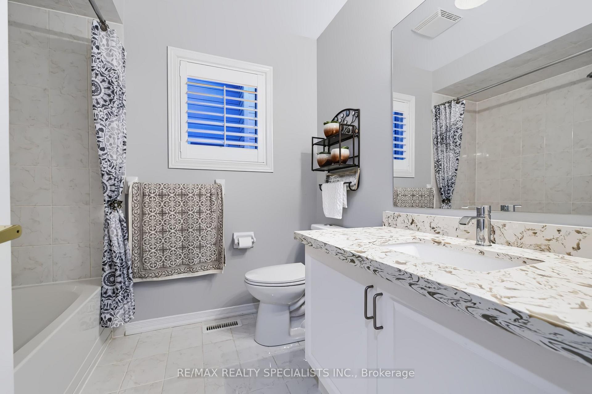 Photo 29 of 1379 Brandon Terrace, Milton, Dempsey — HOMEH