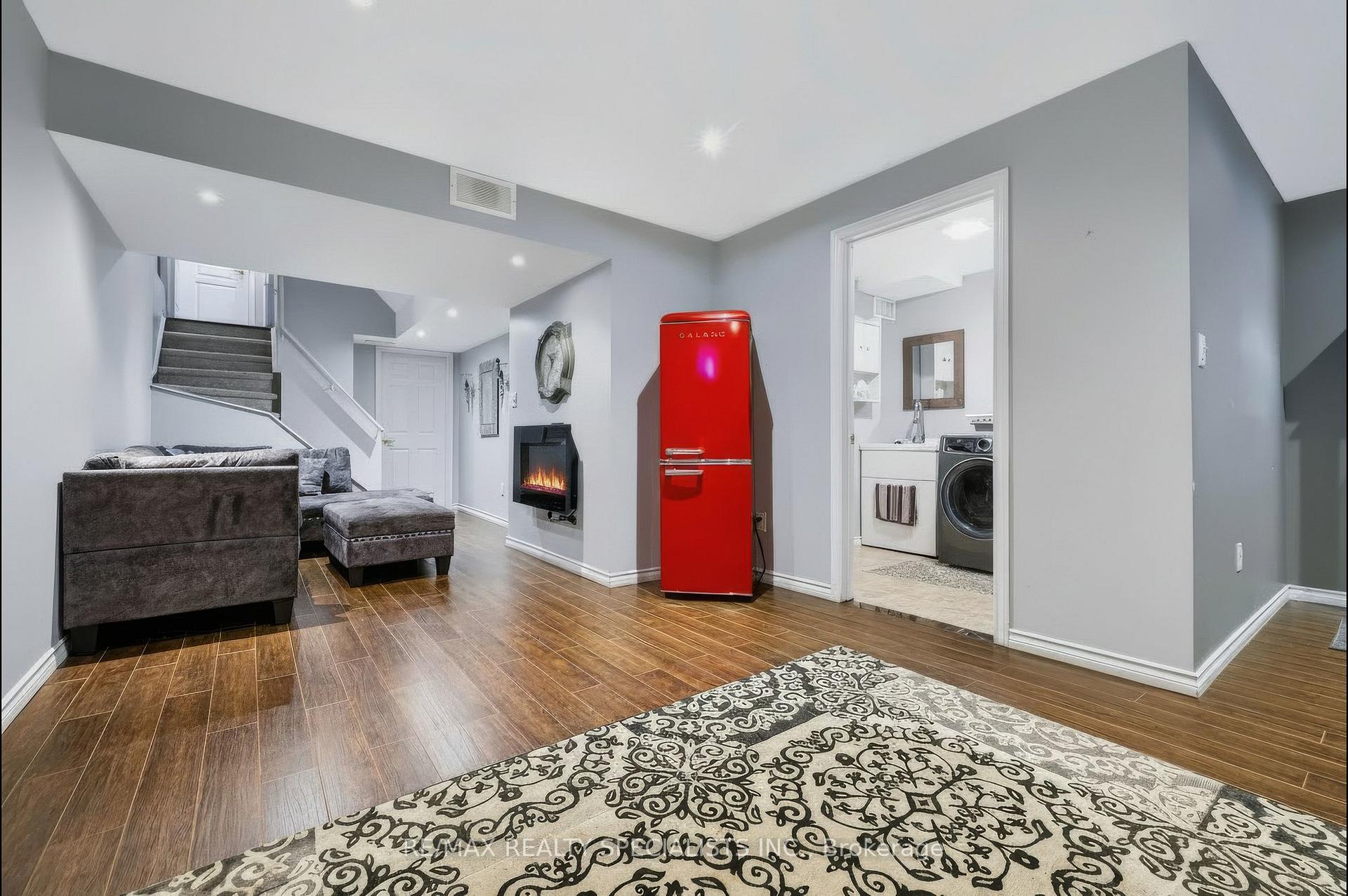 Photo 33 of 1379 Brandon Terrace, Milton, Dempsey — HOMEH