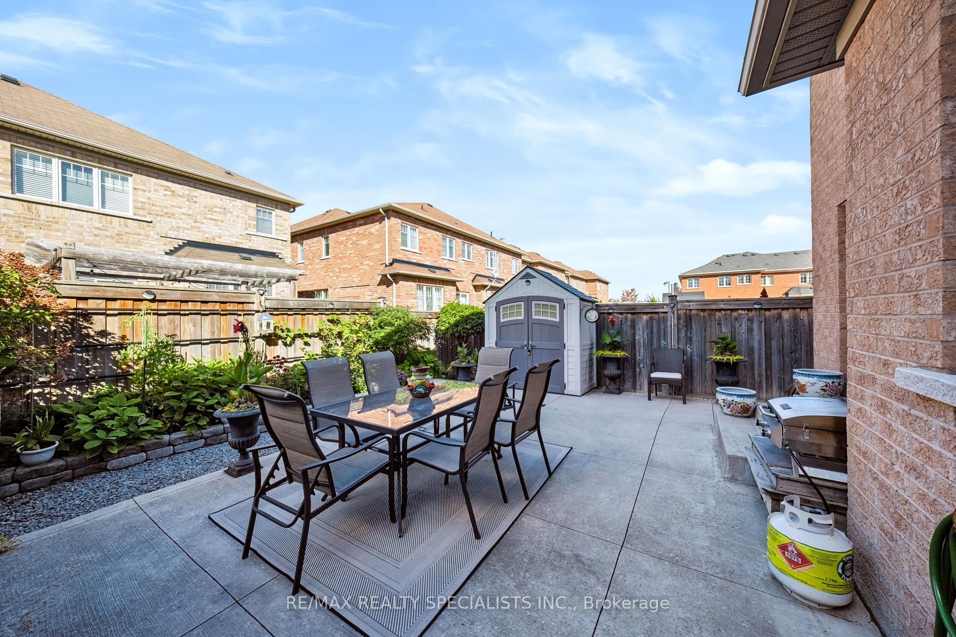 Photo 39 of 1379 Brandon Terrace, Milton, Dempsey — HOMEH