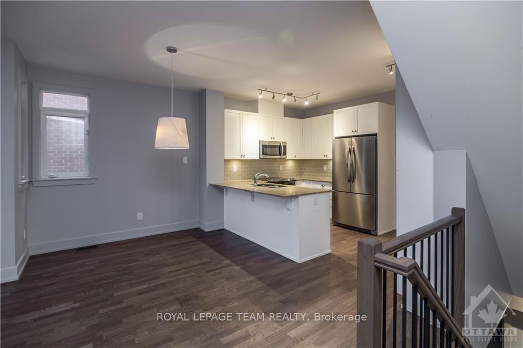 Photo 10 of 38 Bergeron Private, Ottawa, Chapel Hill — HOMEH