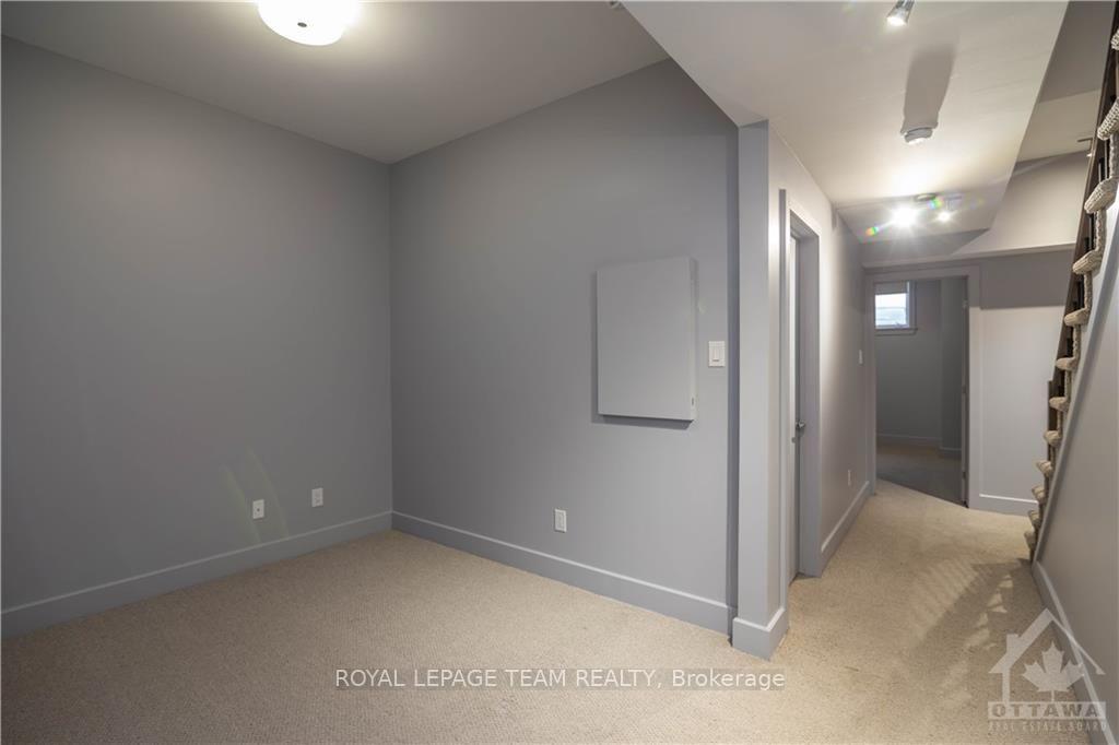 Photo 17 of 38 Bergeron Private, Ottawa, Chapel Hill — HOMEH