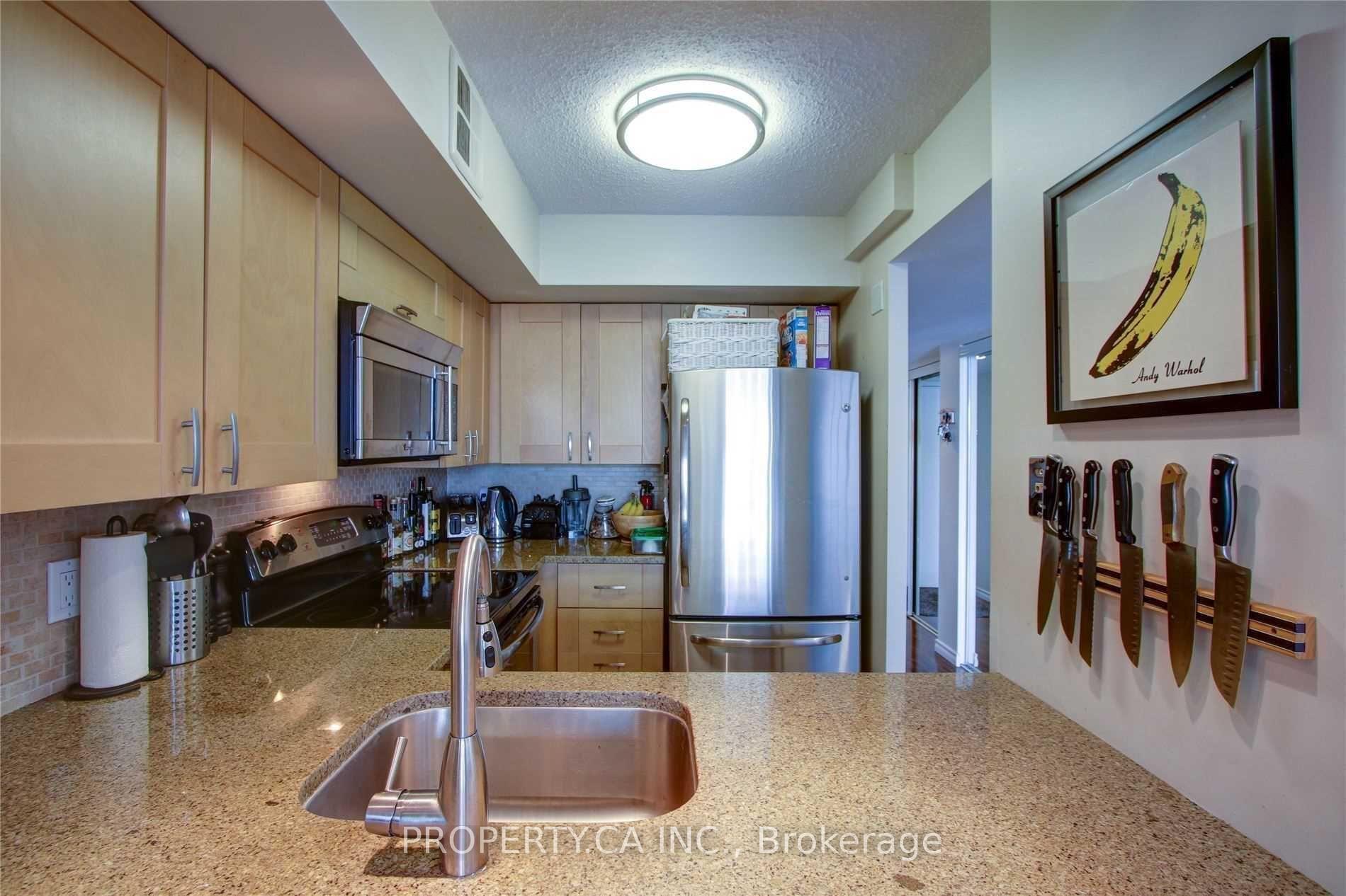 Photo 7 of Unit 606, 92 King Street E, Toronto, Church-Yonge Corridor — HOMEH