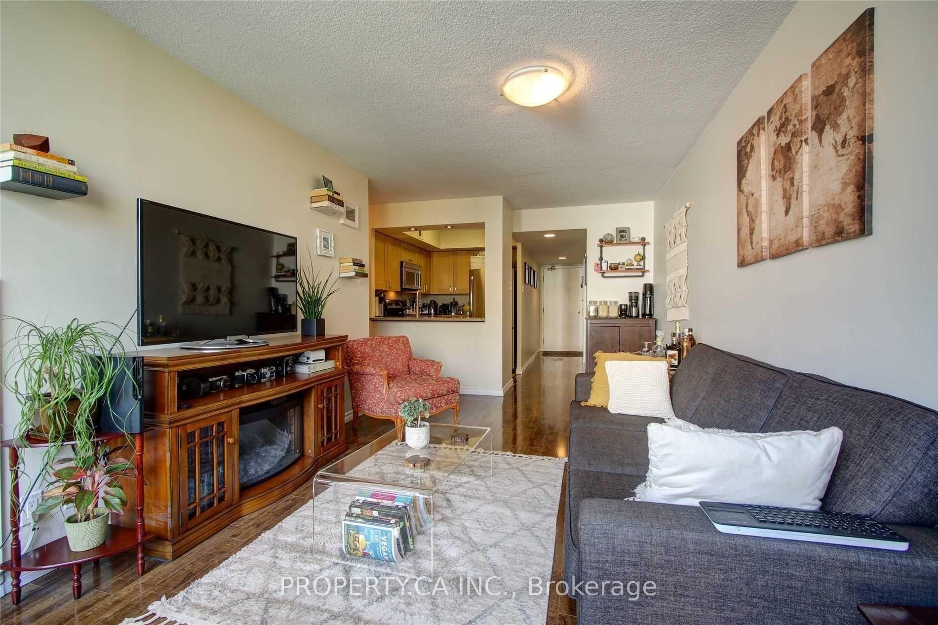 Photo 10 of Unit 606, 92 King Street E, Toronto, Church-Yonge Corridor — HOMEH